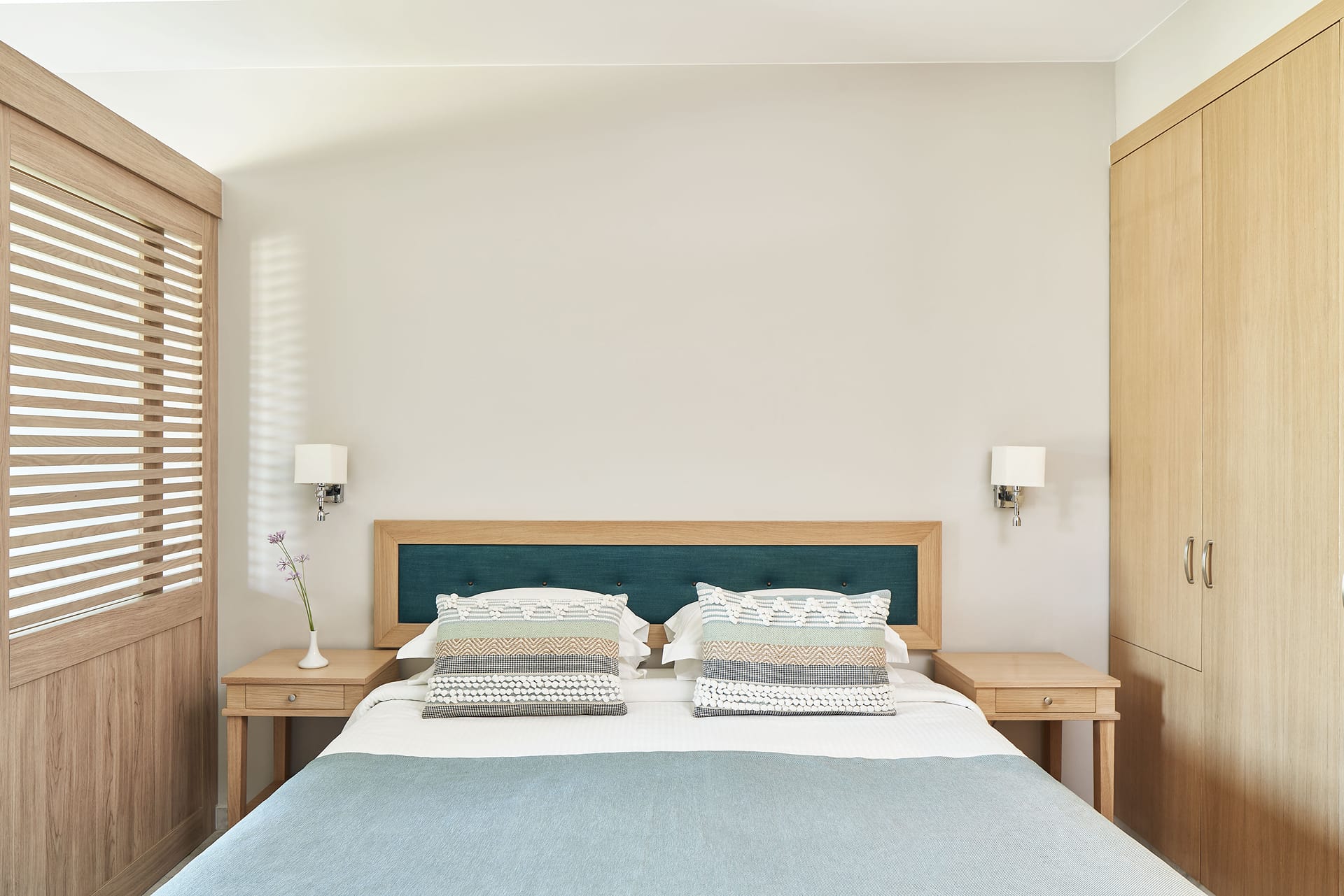 Junior Suite Garden View | Resort Area