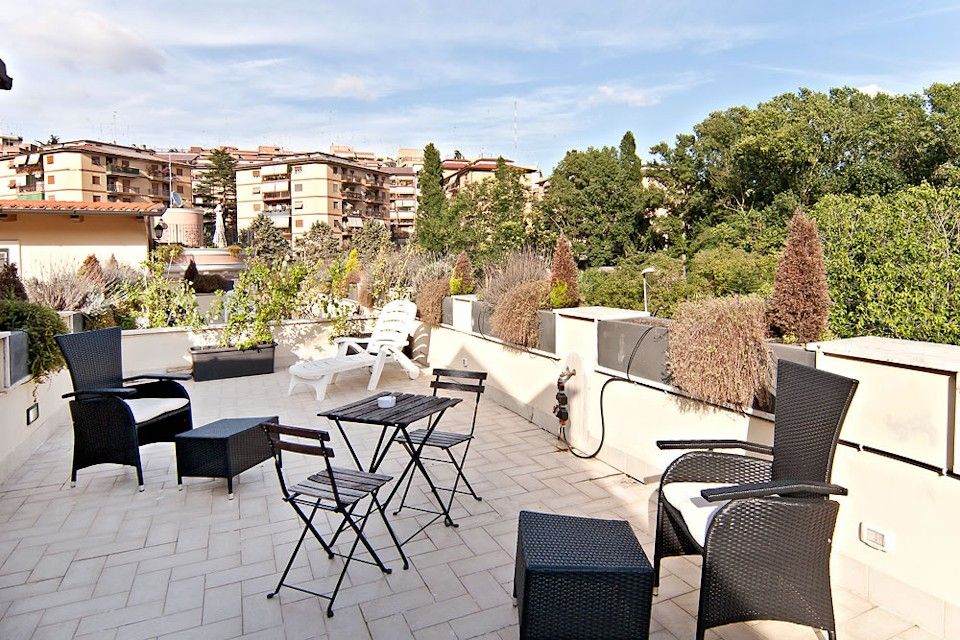 Loft / Studio Apartment with Large Private Garden Terrace Aurelia