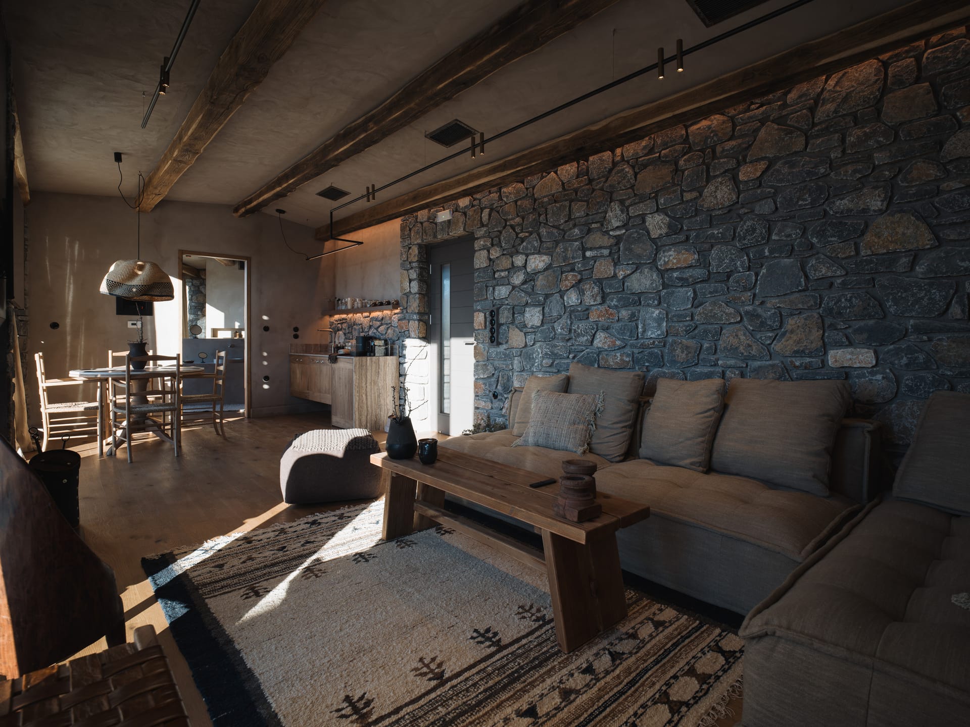 Suite No12