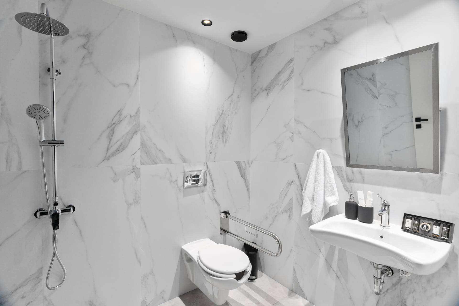 Azur Hotel Volos, ,