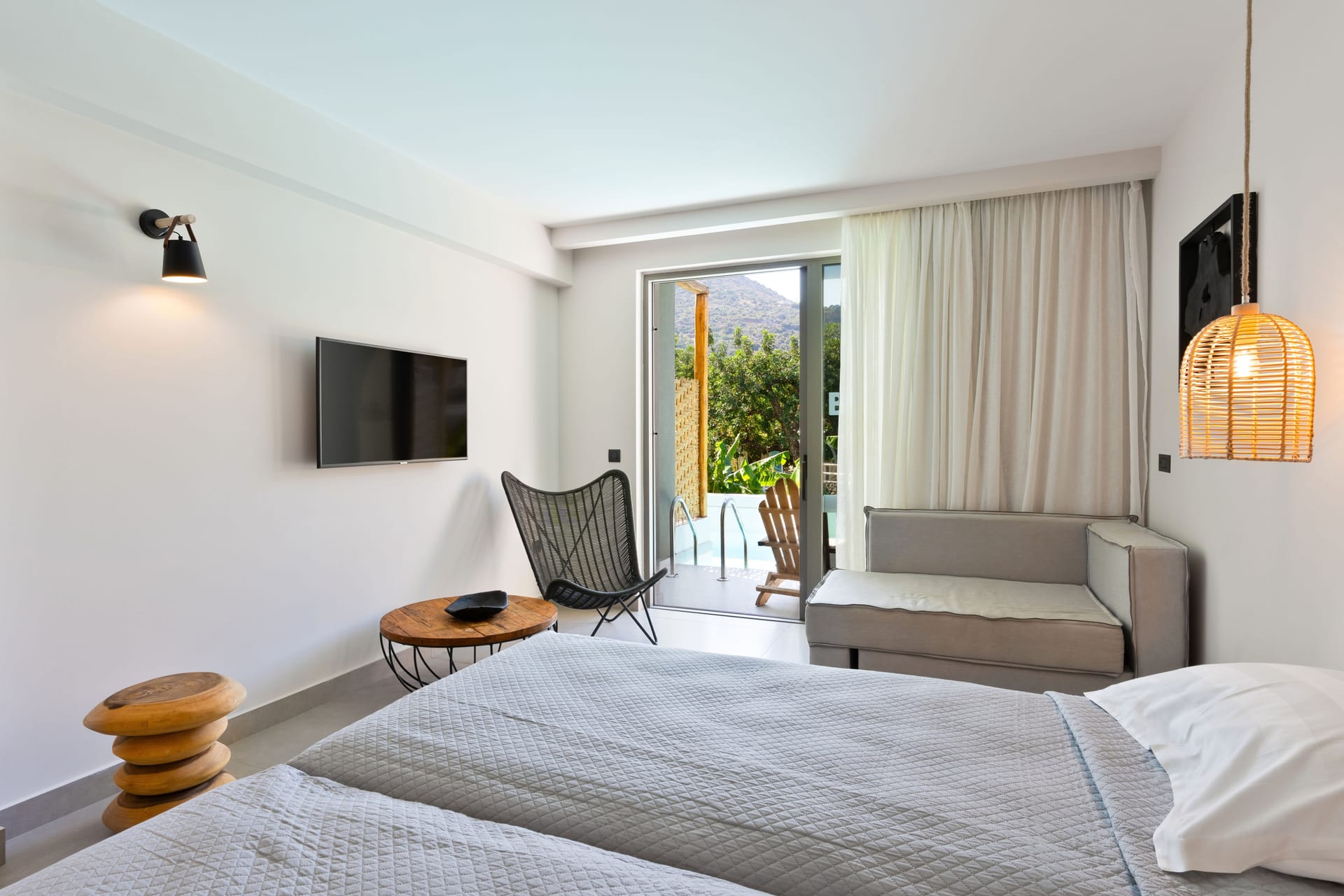 Junior Suite Garden or Side Sea View & Sharing Pool