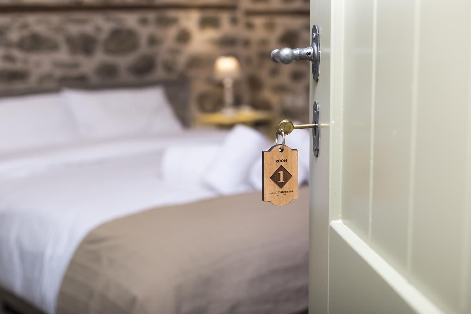 R1 Double Room Junior – Fully Flexible Rate with breakfast - Bayiri Petit  Pension Litochoro | Book Online