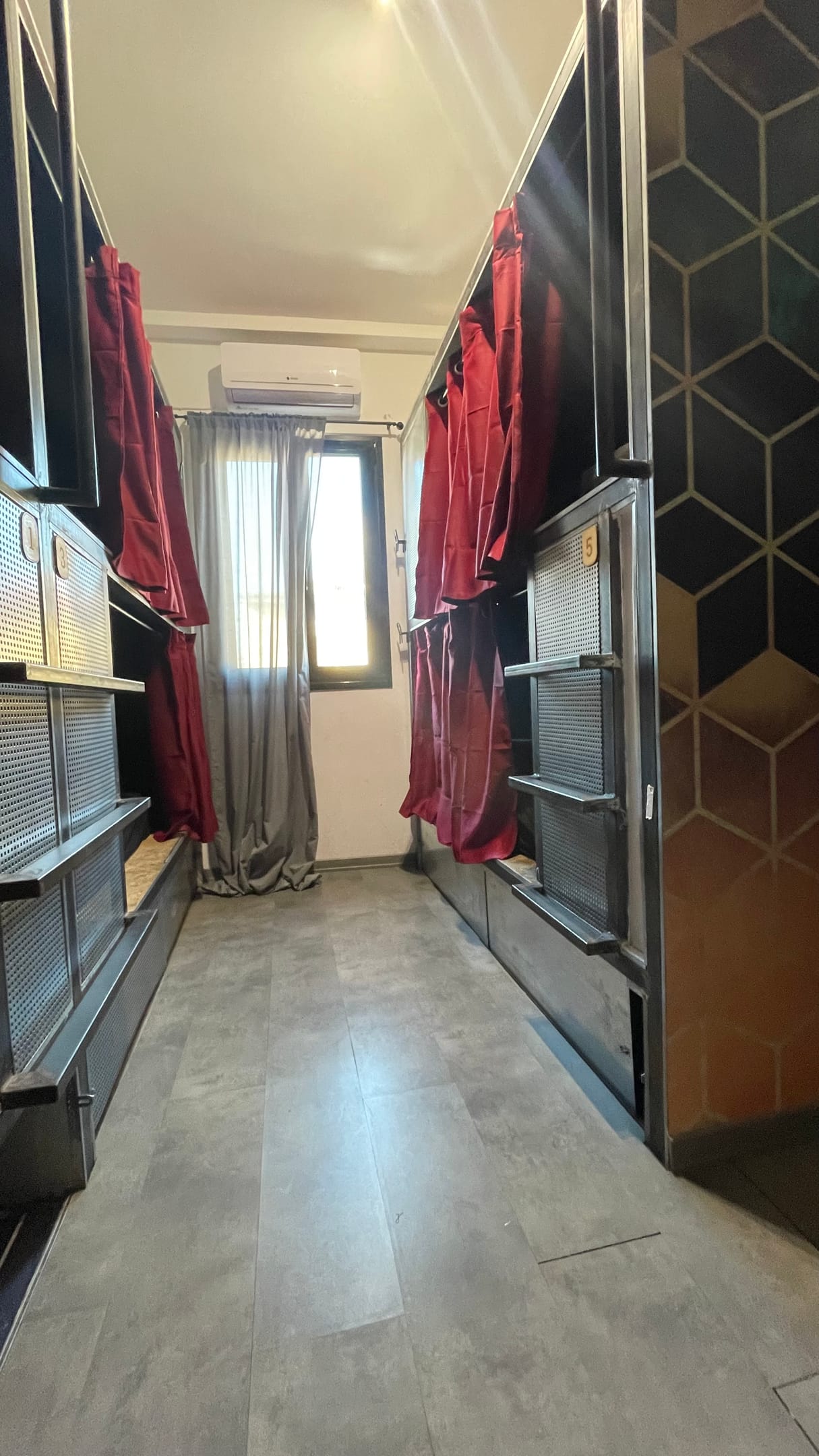 Iconic Athens Hostel, ,