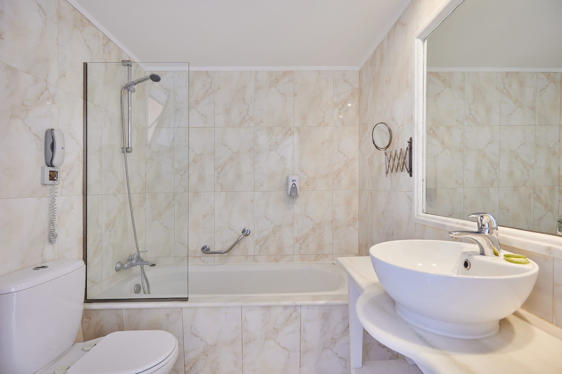 Two-Bedroom Maisonette Garden View 40m²