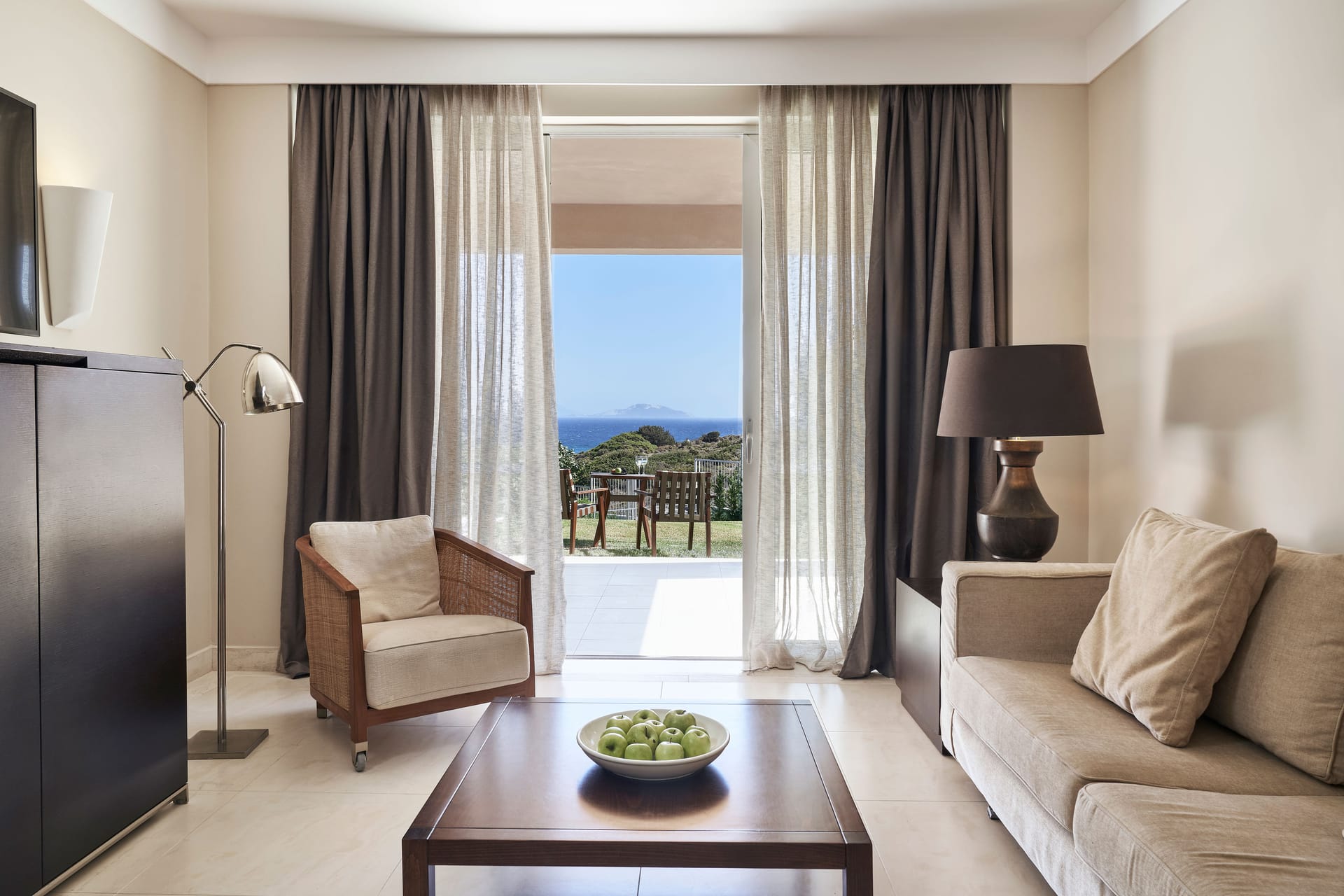 Suite with Private Pool Sea View