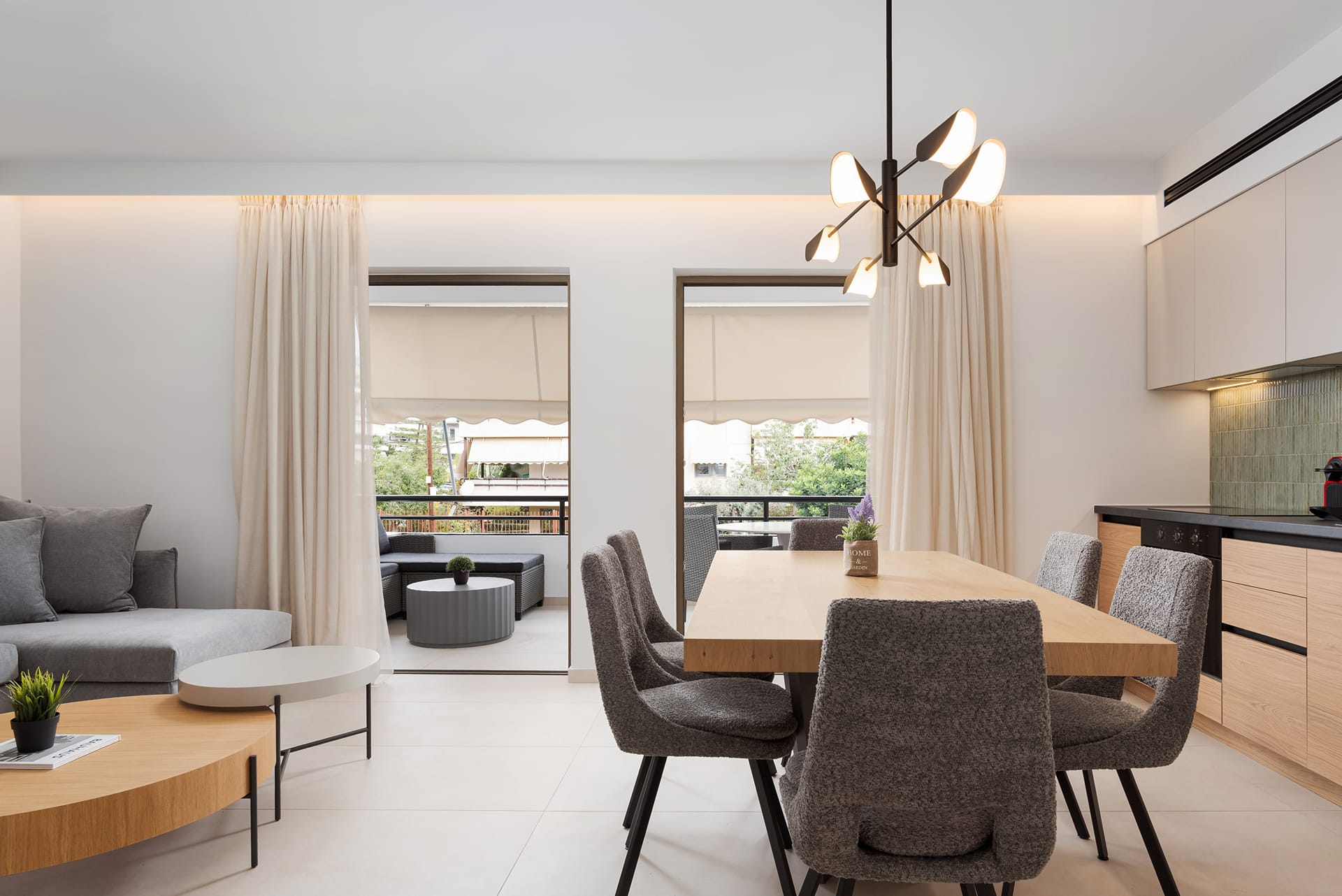 Glyfada Signature Apartment | Ermou 17  |  Glyfada 16674