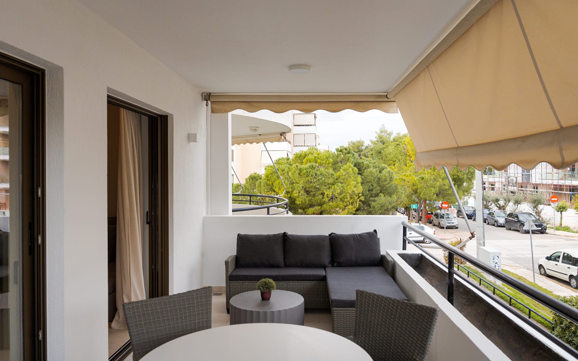 Glyfada Signature Apartment | Ermou 17  |  Glyfada 16674