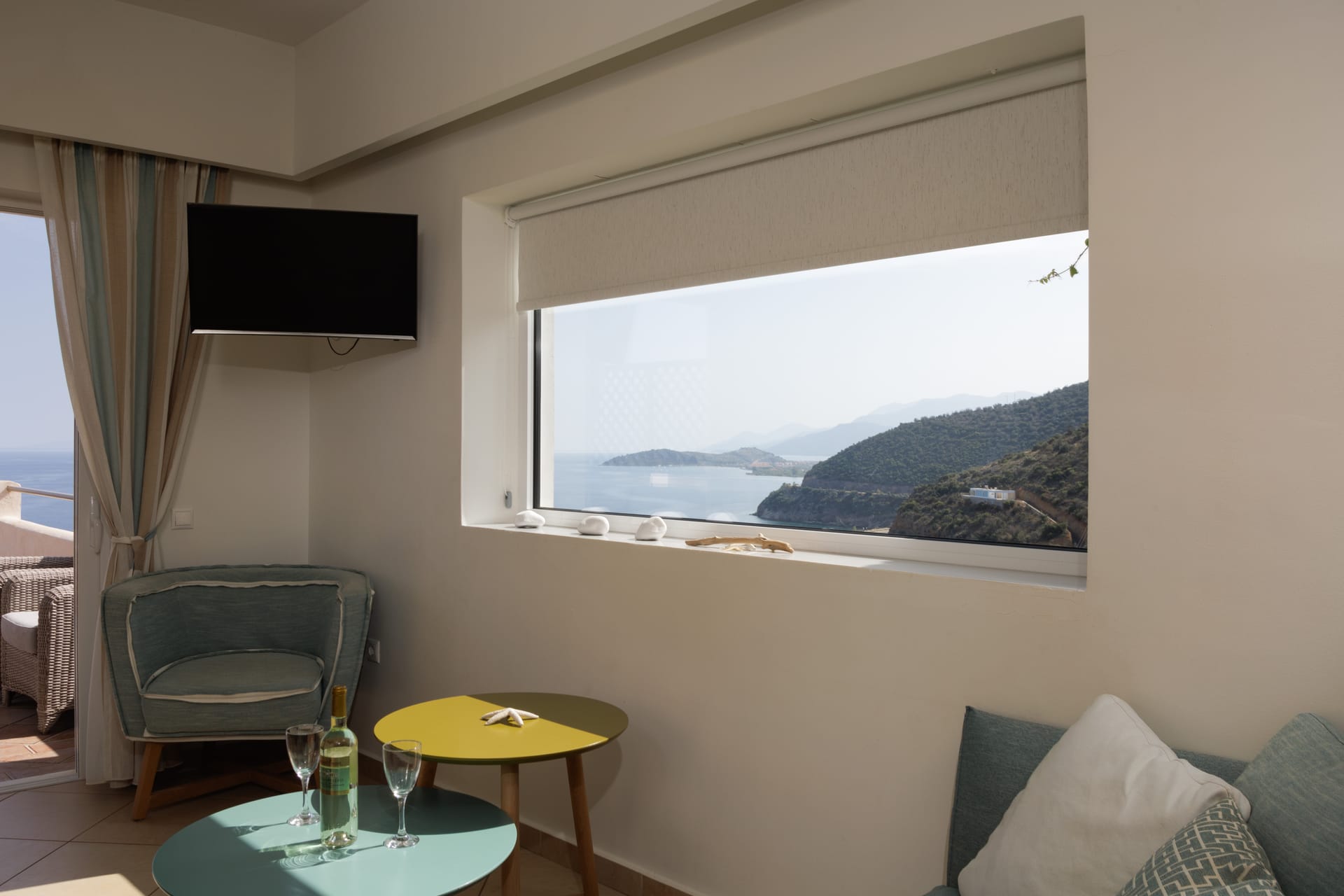 Turquoise Deluxe Seaview Suite