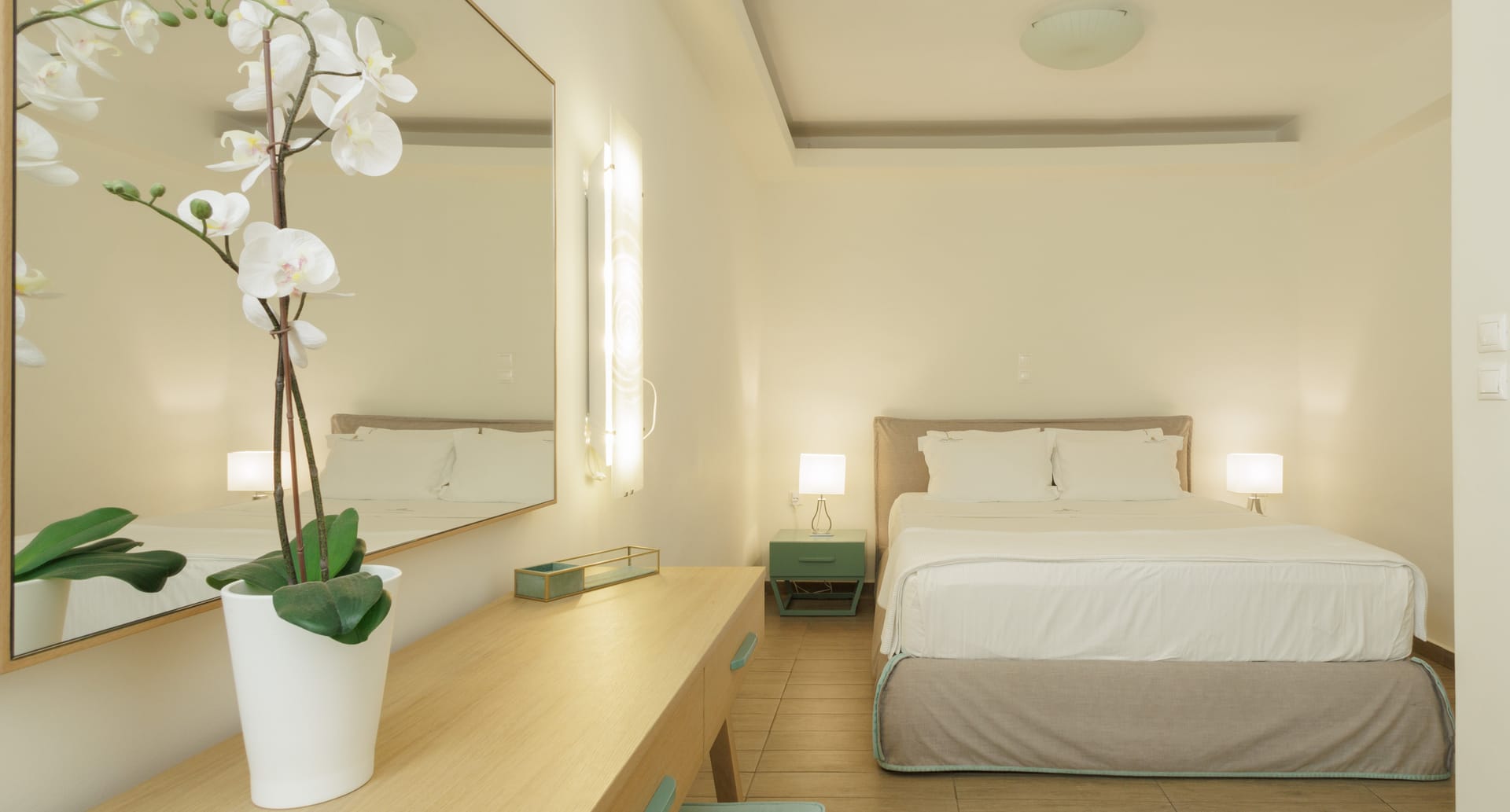 Turquoise Deluxe Seaview Suite