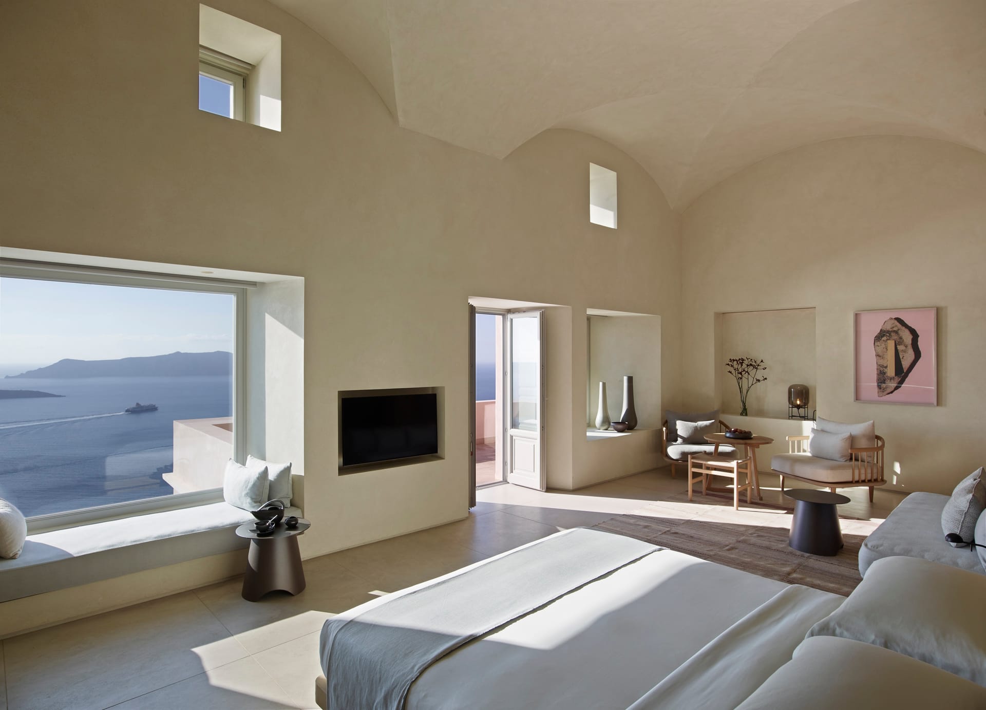 Villa Bordeaux, Firostefani, Grčka — Lava Suite