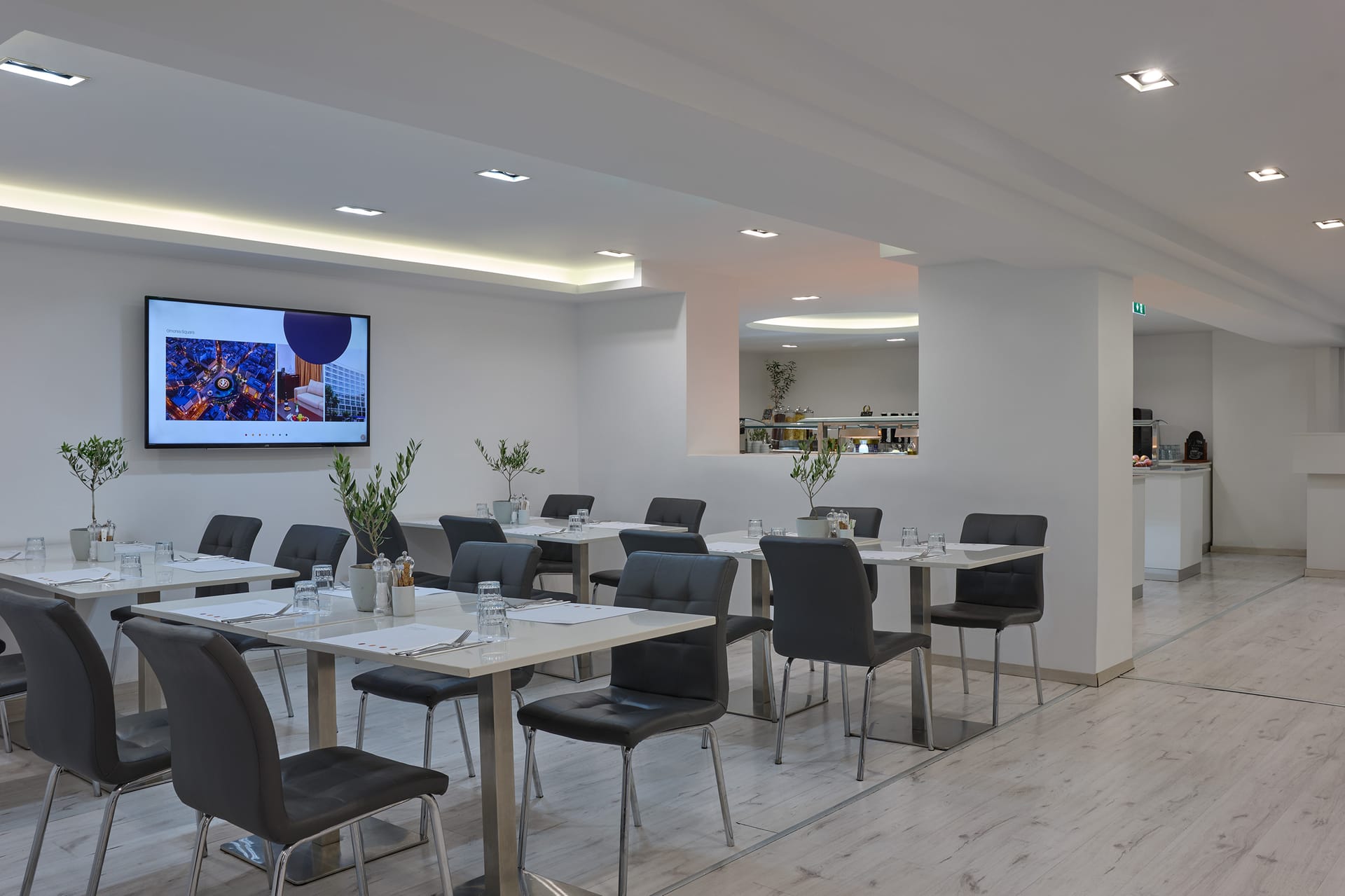 Boss Boutique Athens, ,