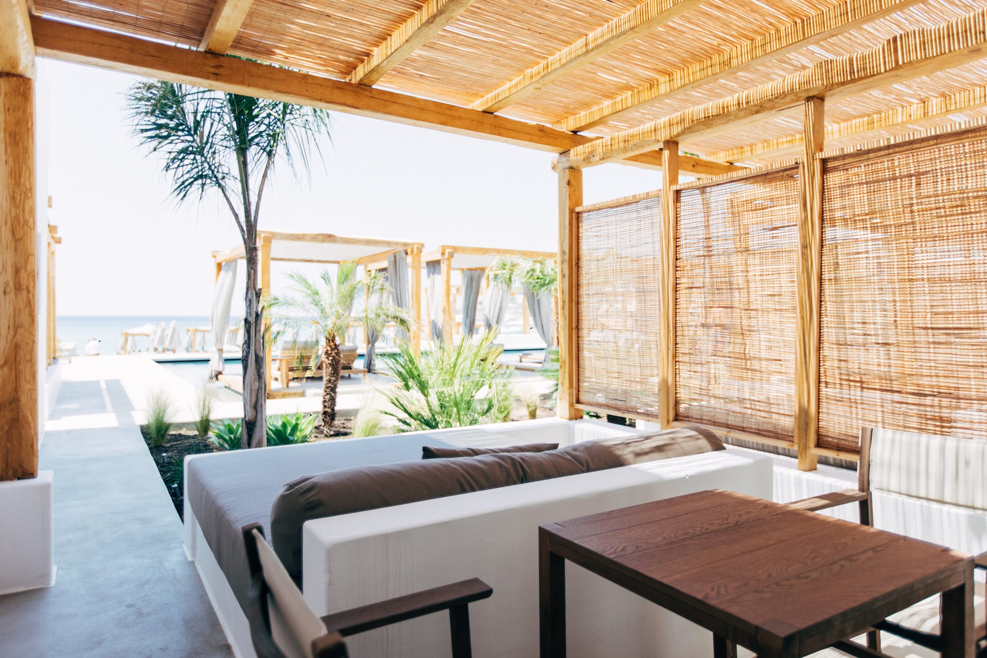 Deluxe Room Pool & Sea View