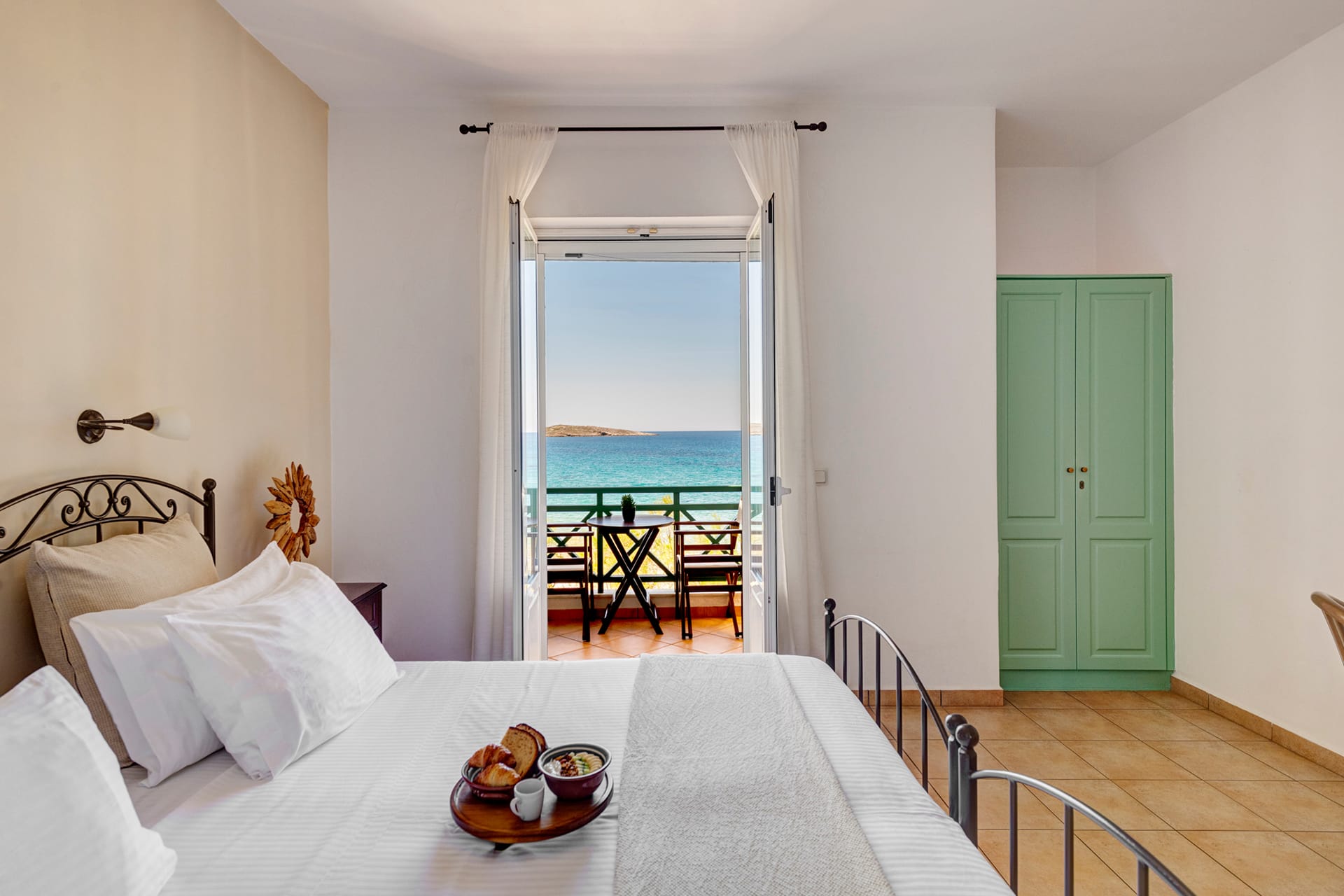 Classic Double or Twin Room Sea View
