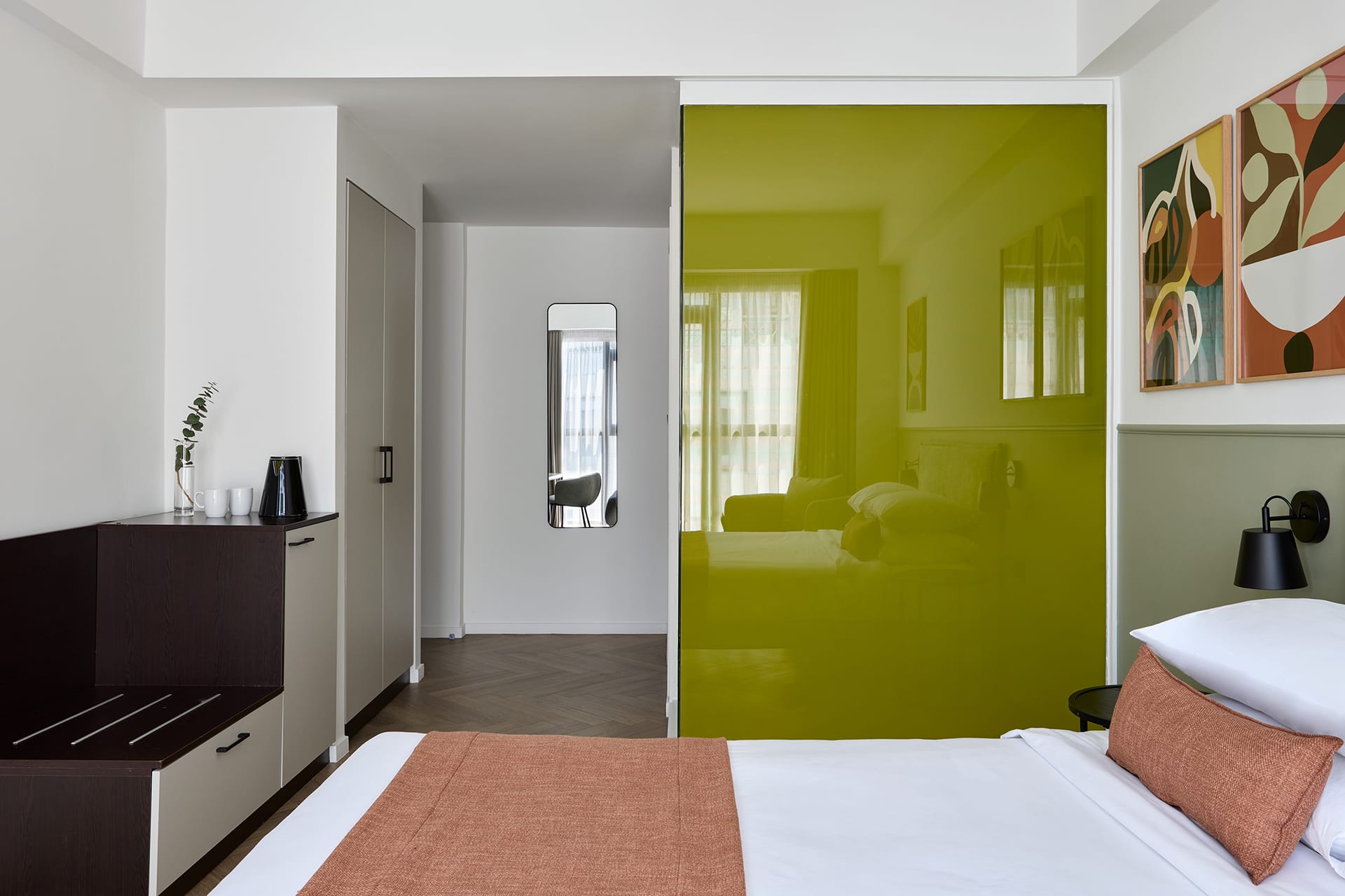 Breeze Boutique Athens, ,