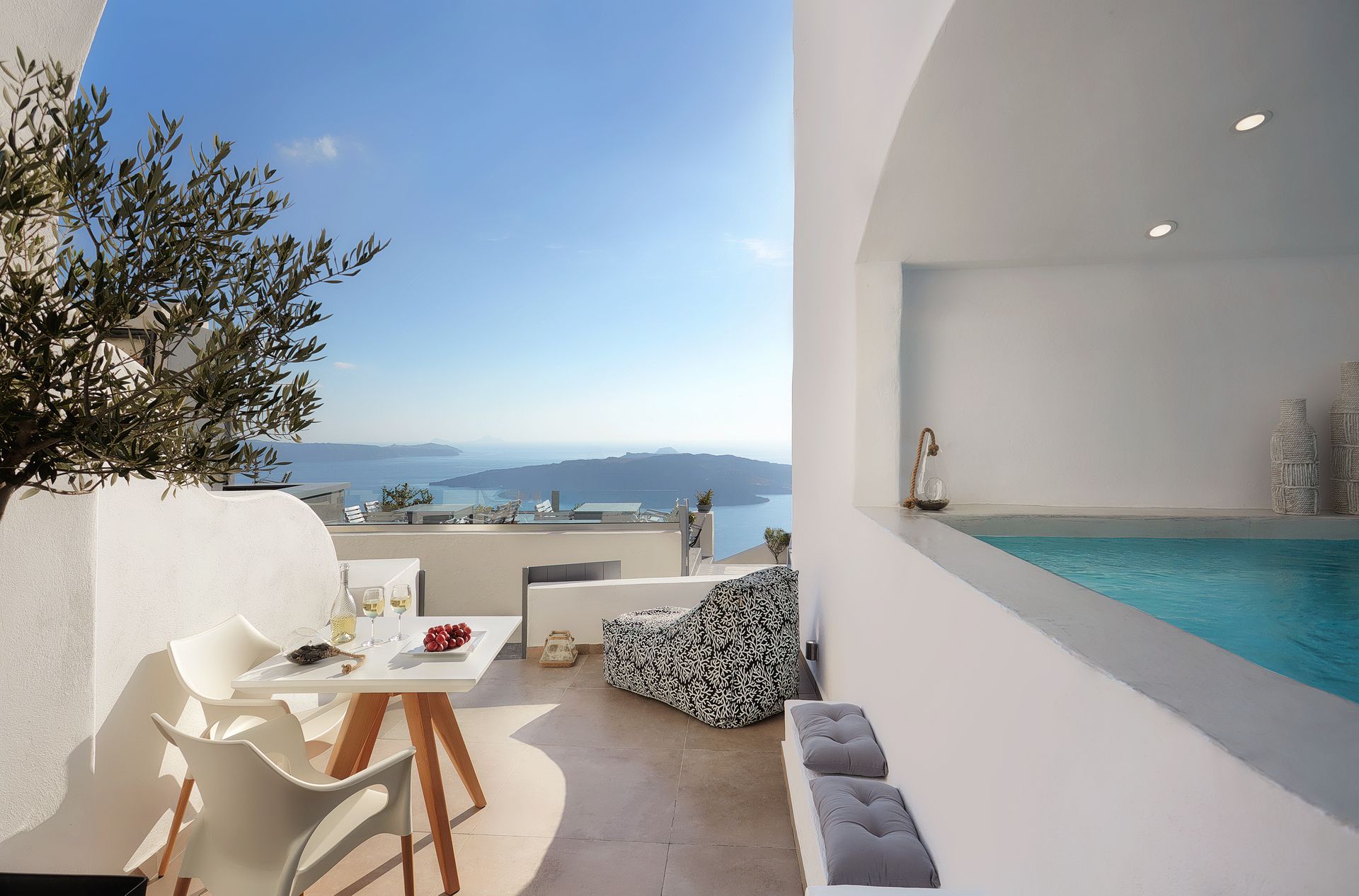 Dream Cave Suite