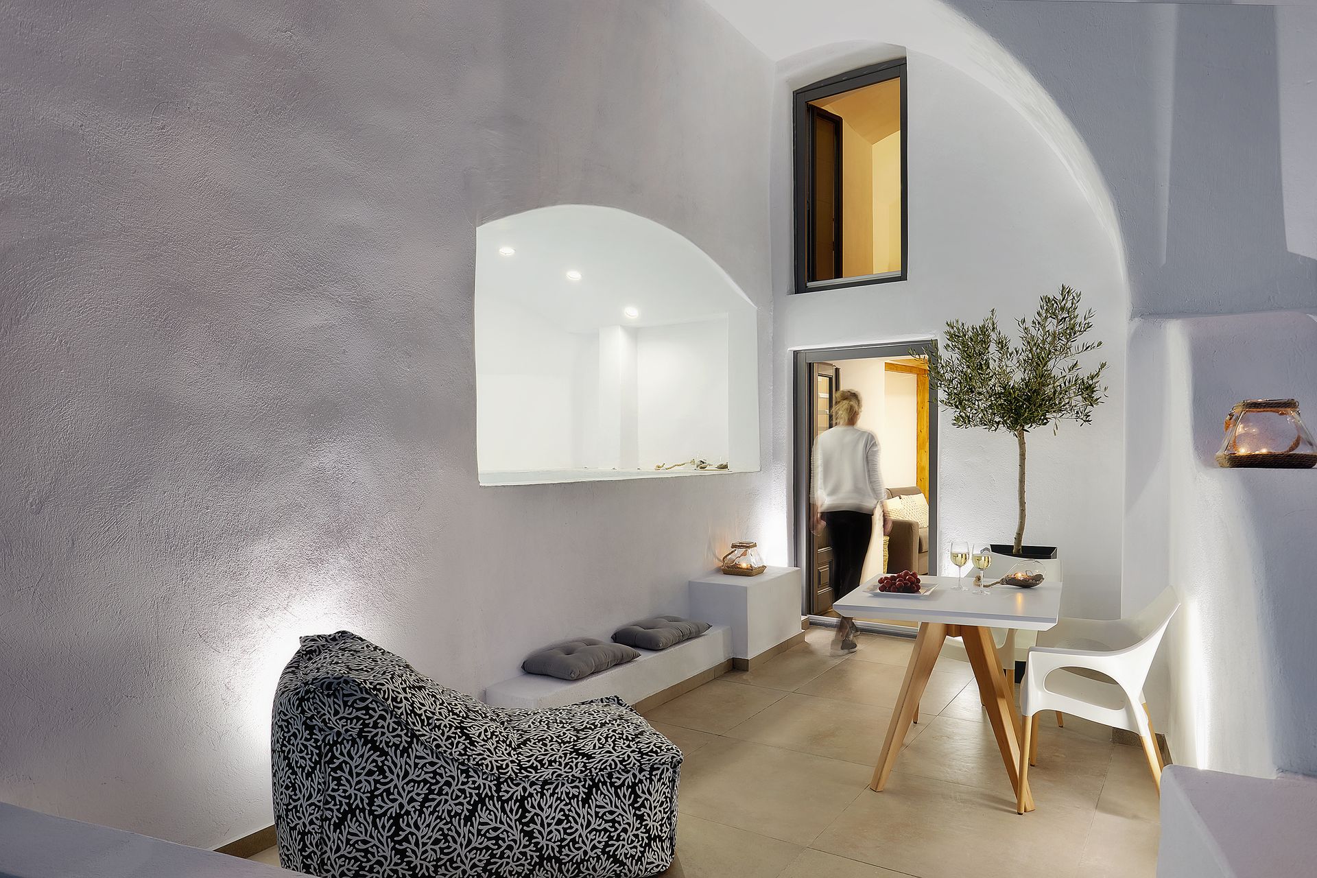 Dream Cave Suite