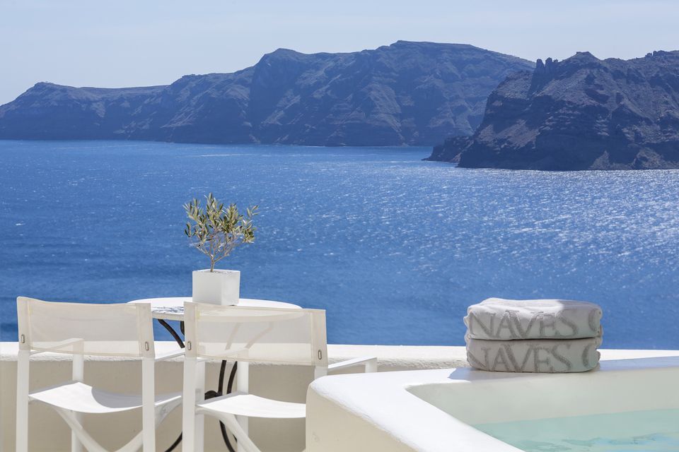 Superior Suite Plunge Pool Caldera Sea View - Canaves Oia Suites Greece
