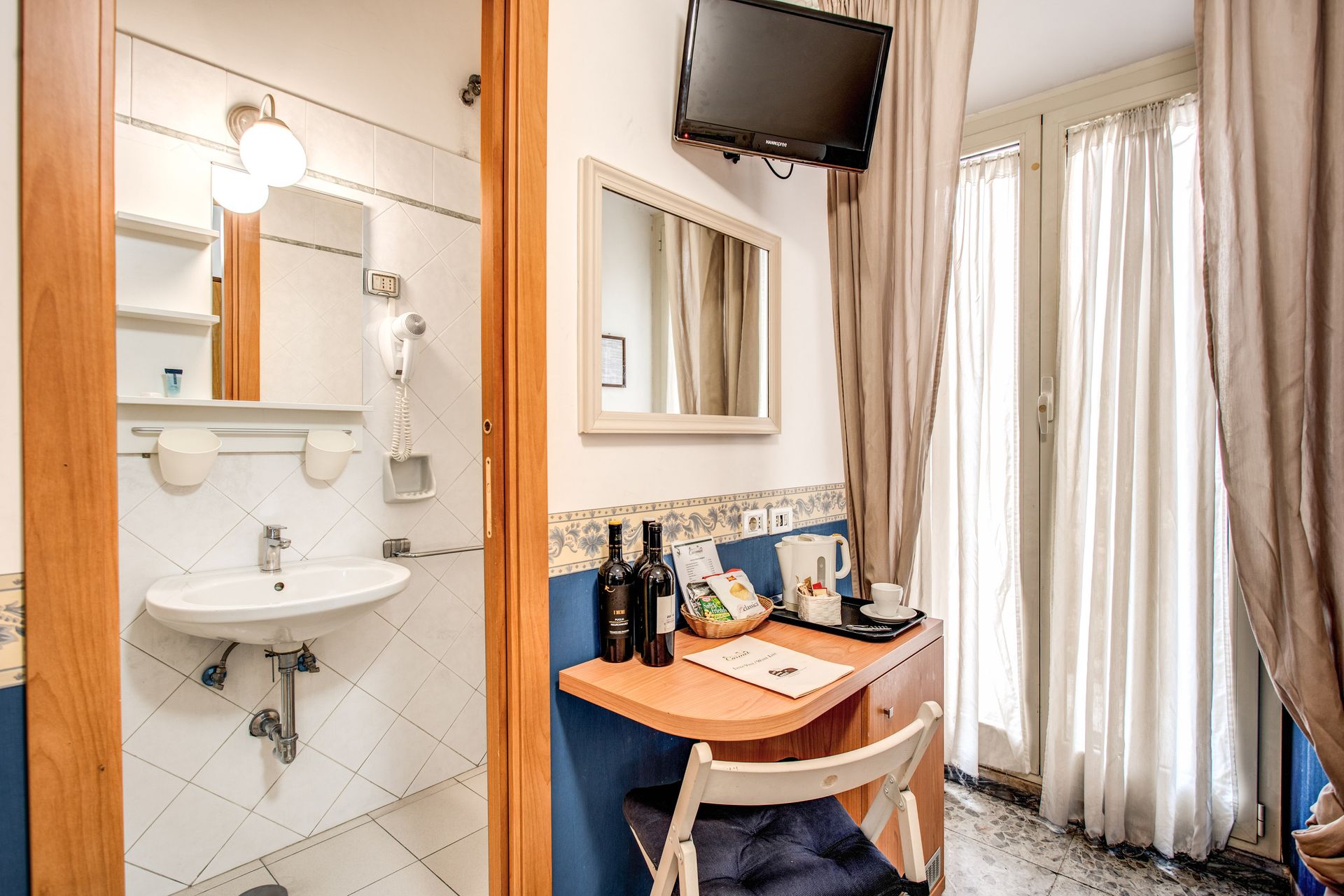 Single Room with Private Bathroom Carmel Hotel Rome Book Online