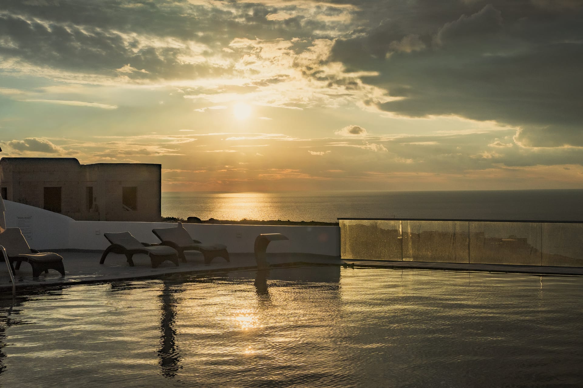 Serenita Luxury Suites, ,