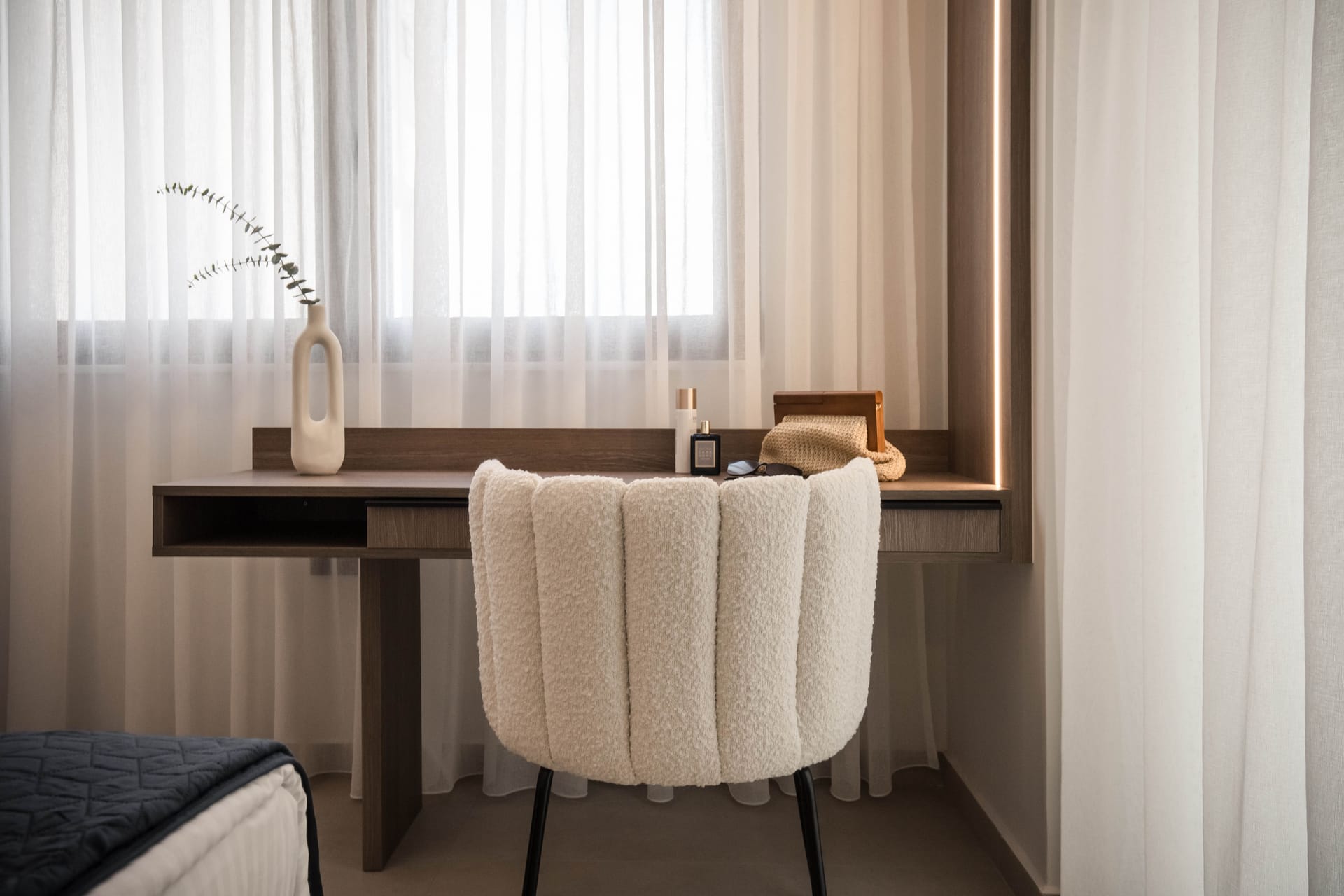 Junior Suite with City View