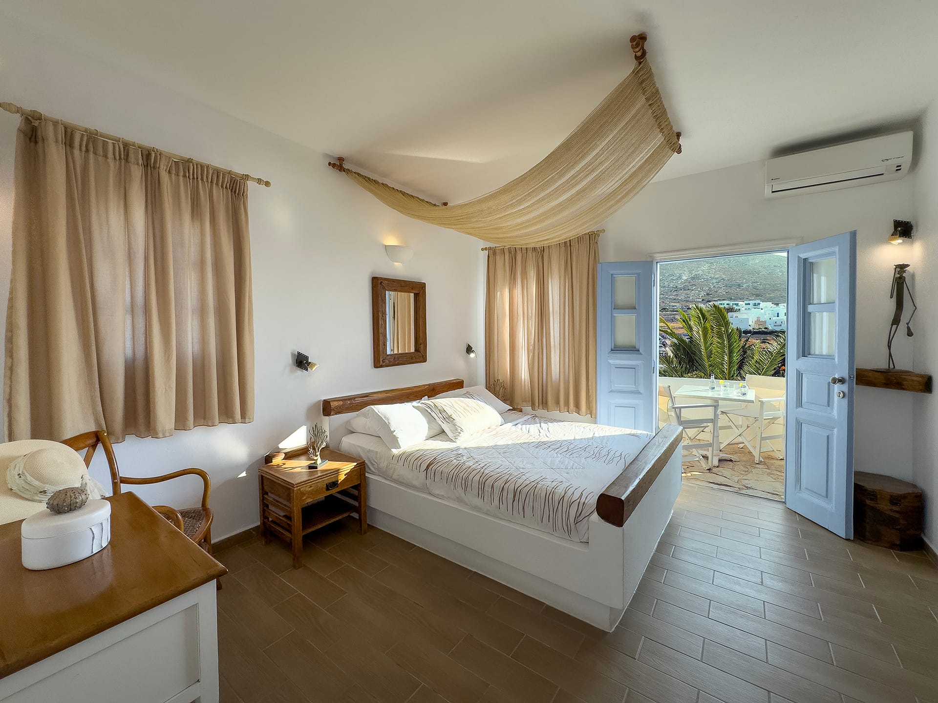 Deluxe Double Room with Pool View