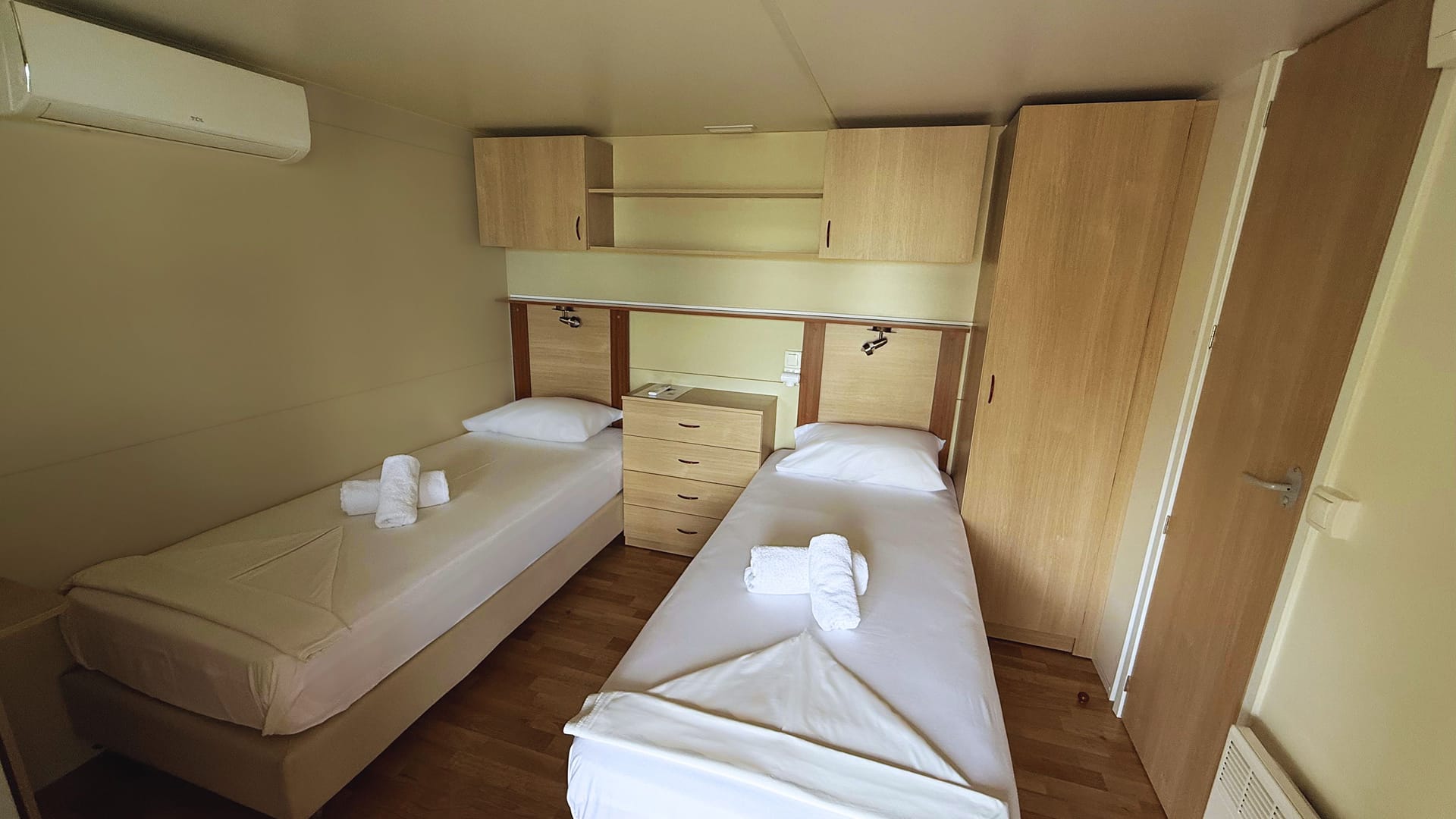 Economy Double or Twin Mobile Room