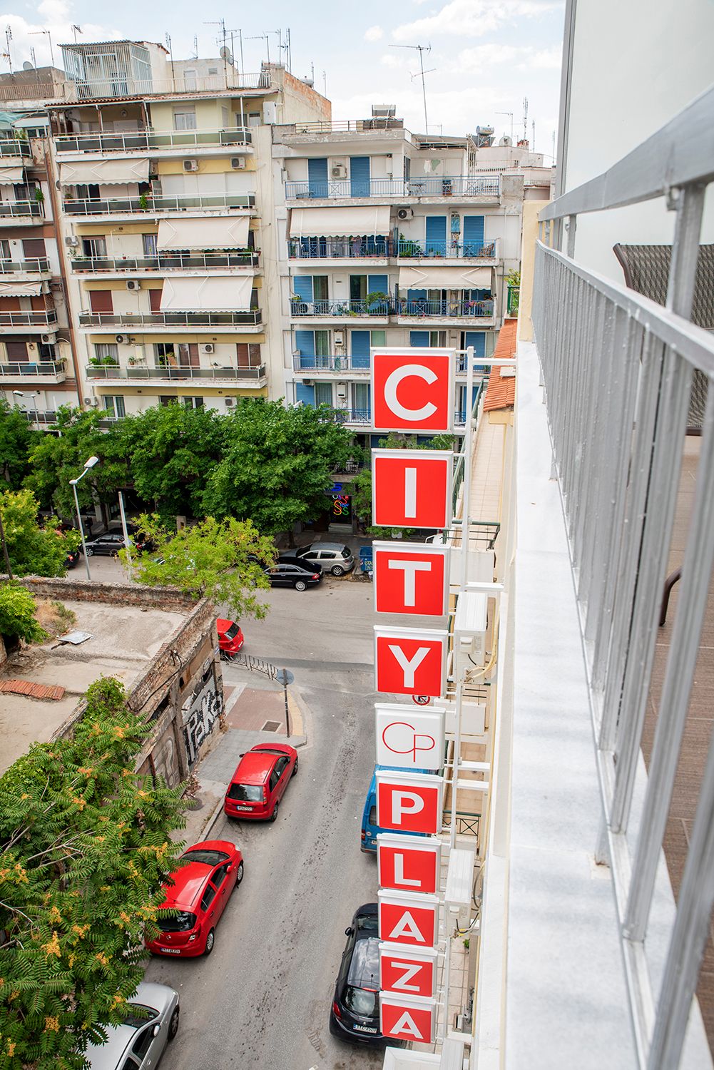 City Plaza Apartments & Rooms Thessaloniki
