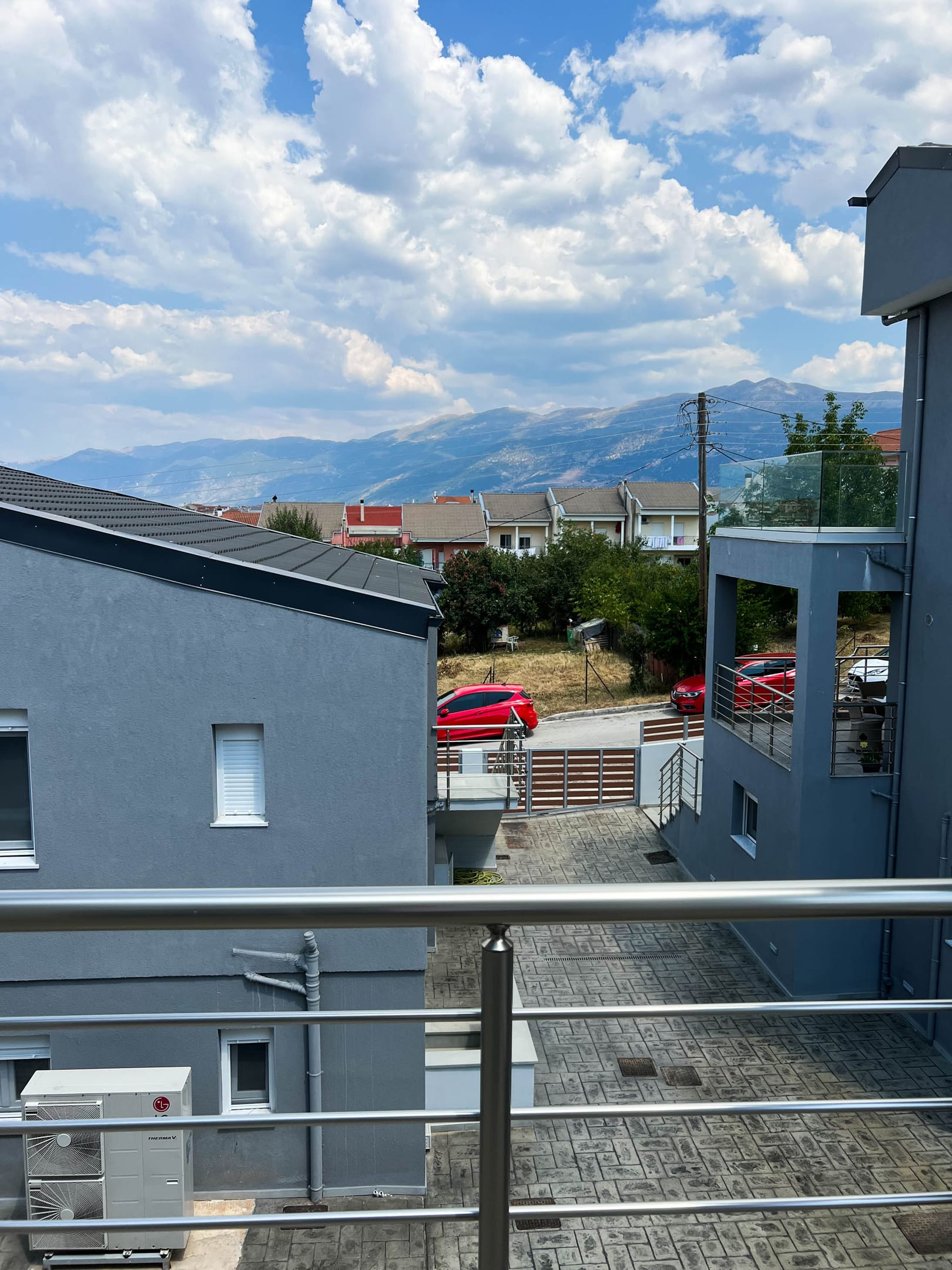 Clio Apartments