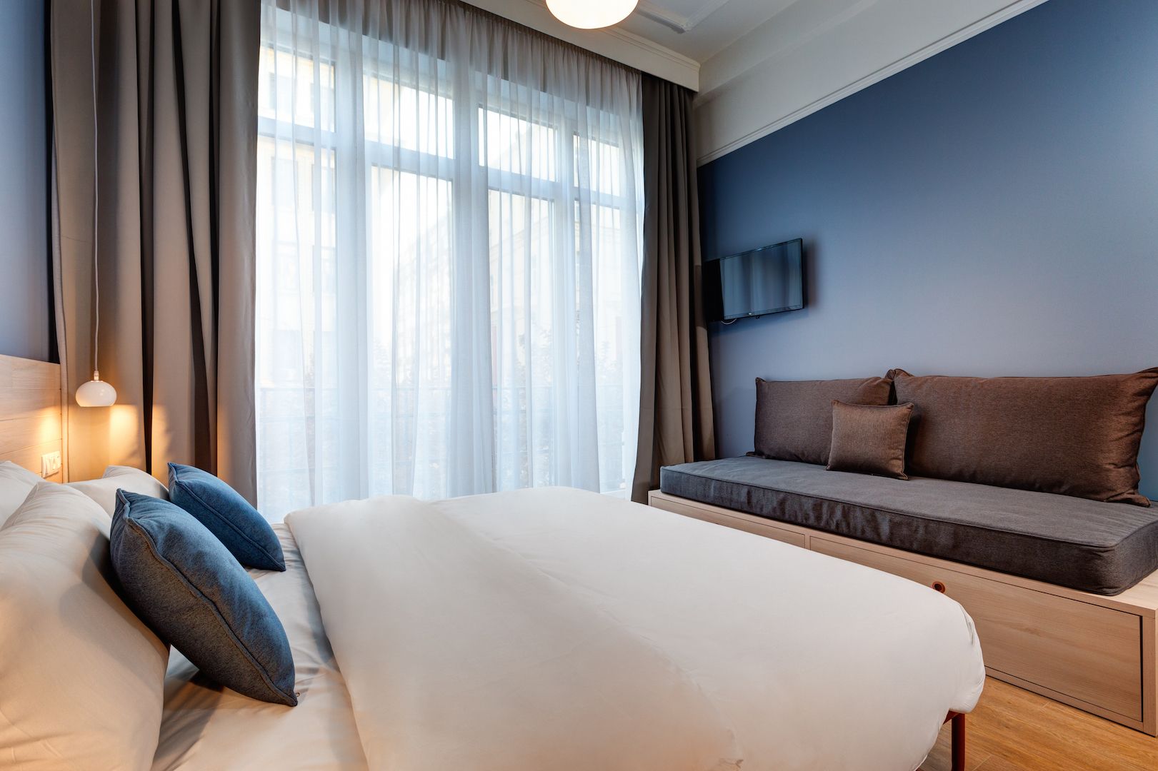 Large City View Room