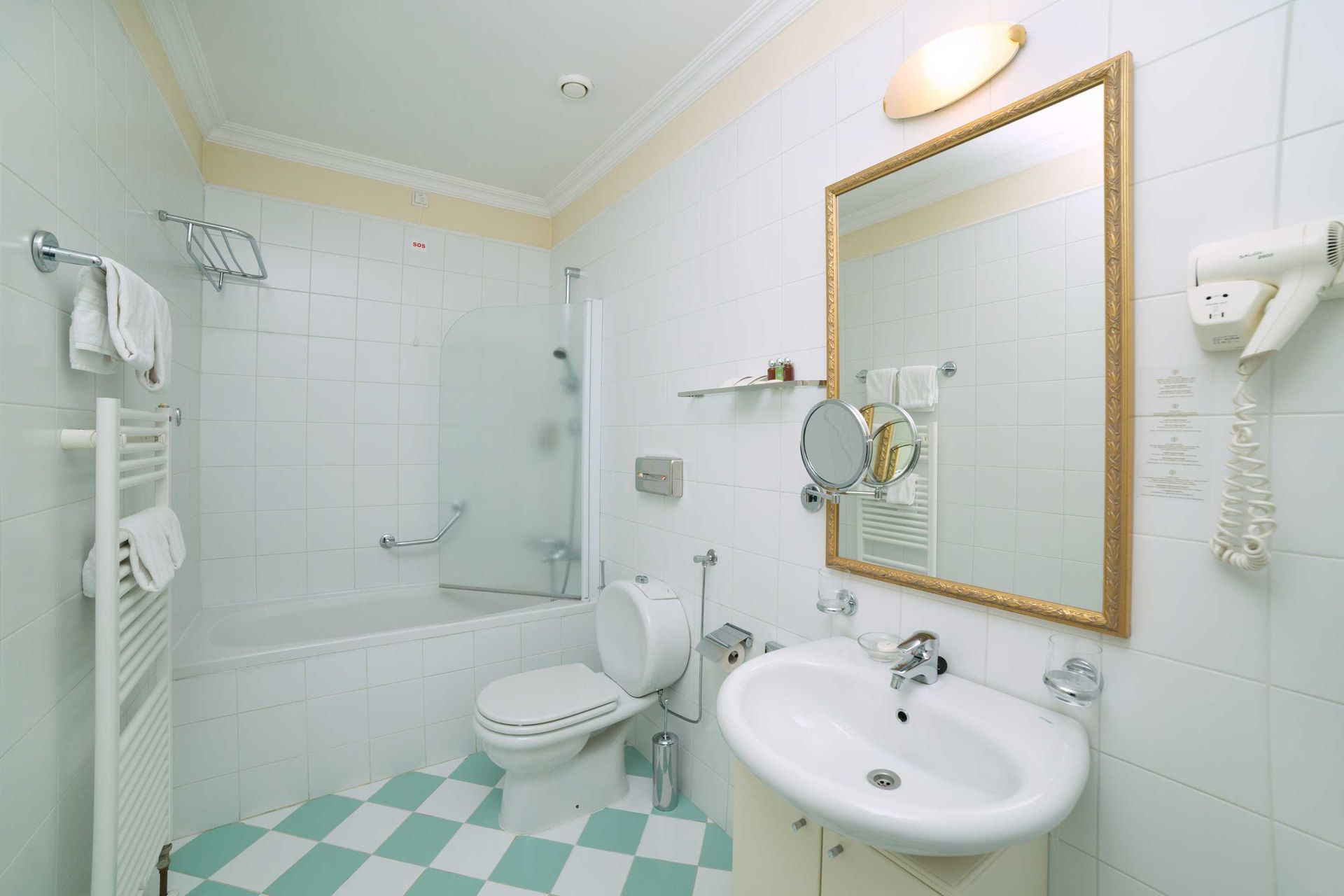 Standard Dvokrevetna Soba 22 m² Pogled Dvorište/Vrt-3