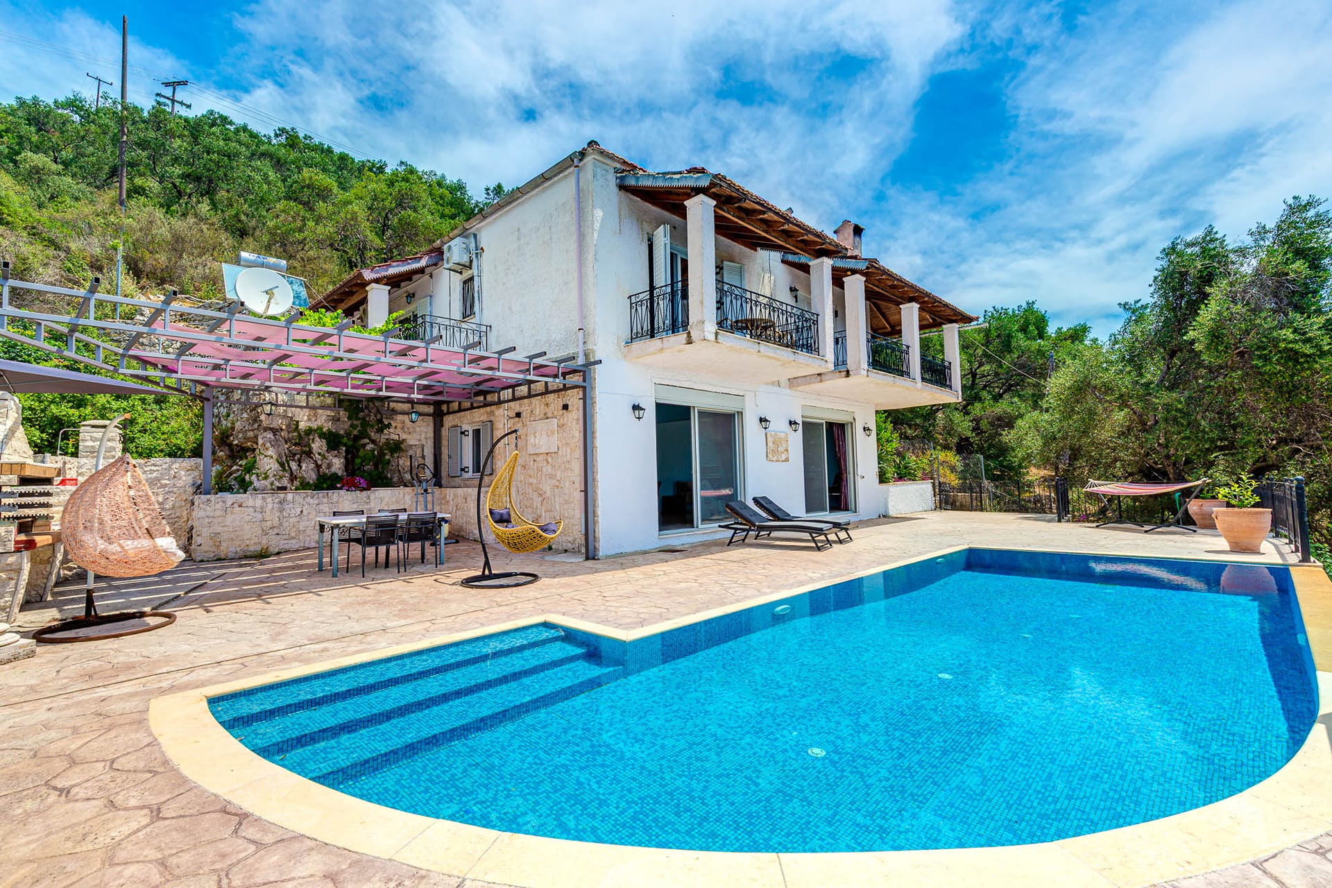 Corfu Stay Solutions, Dasia, Grčka — Daniella with Seaview Pool