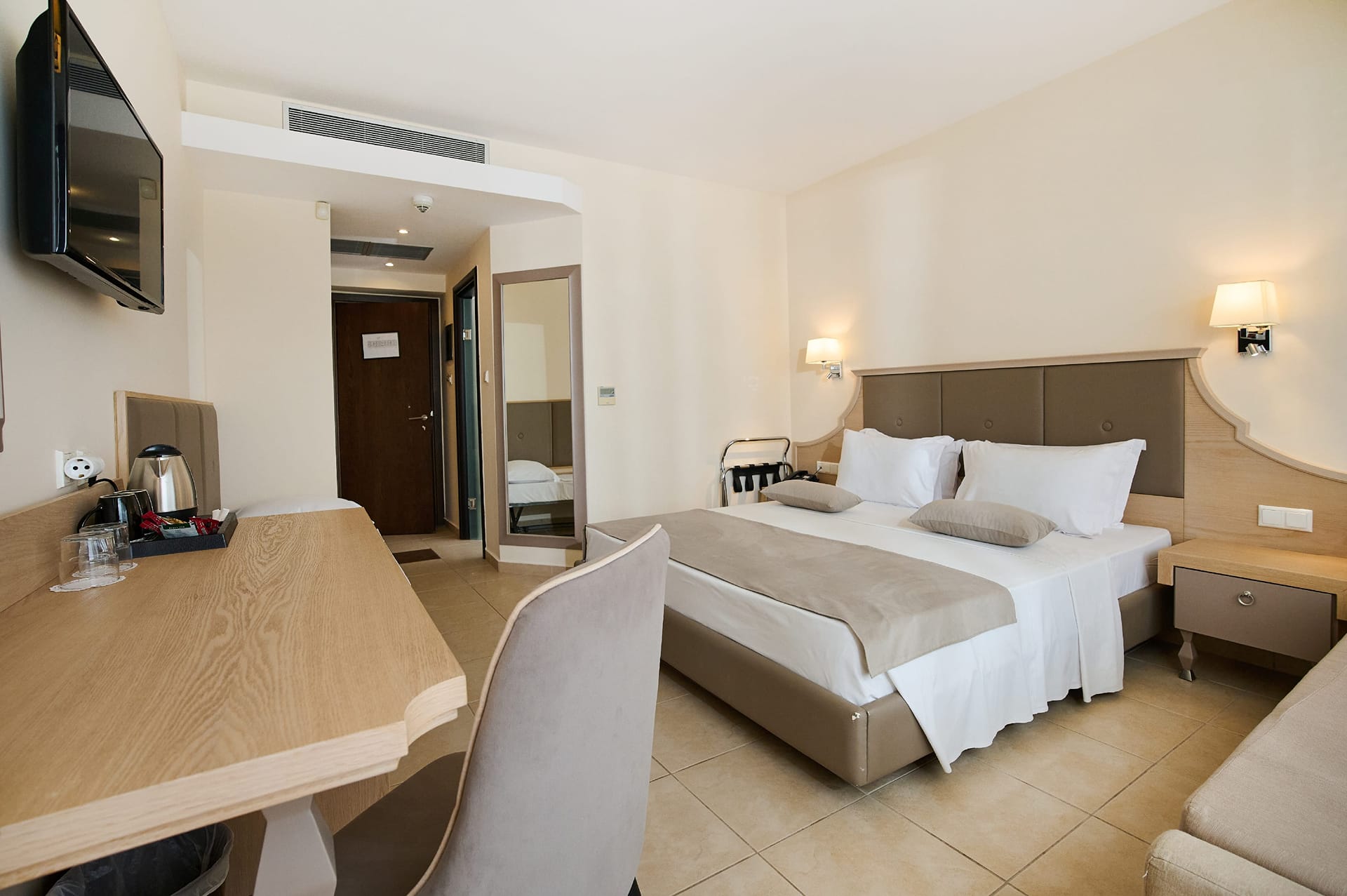 Superior Double Room Side Sea View