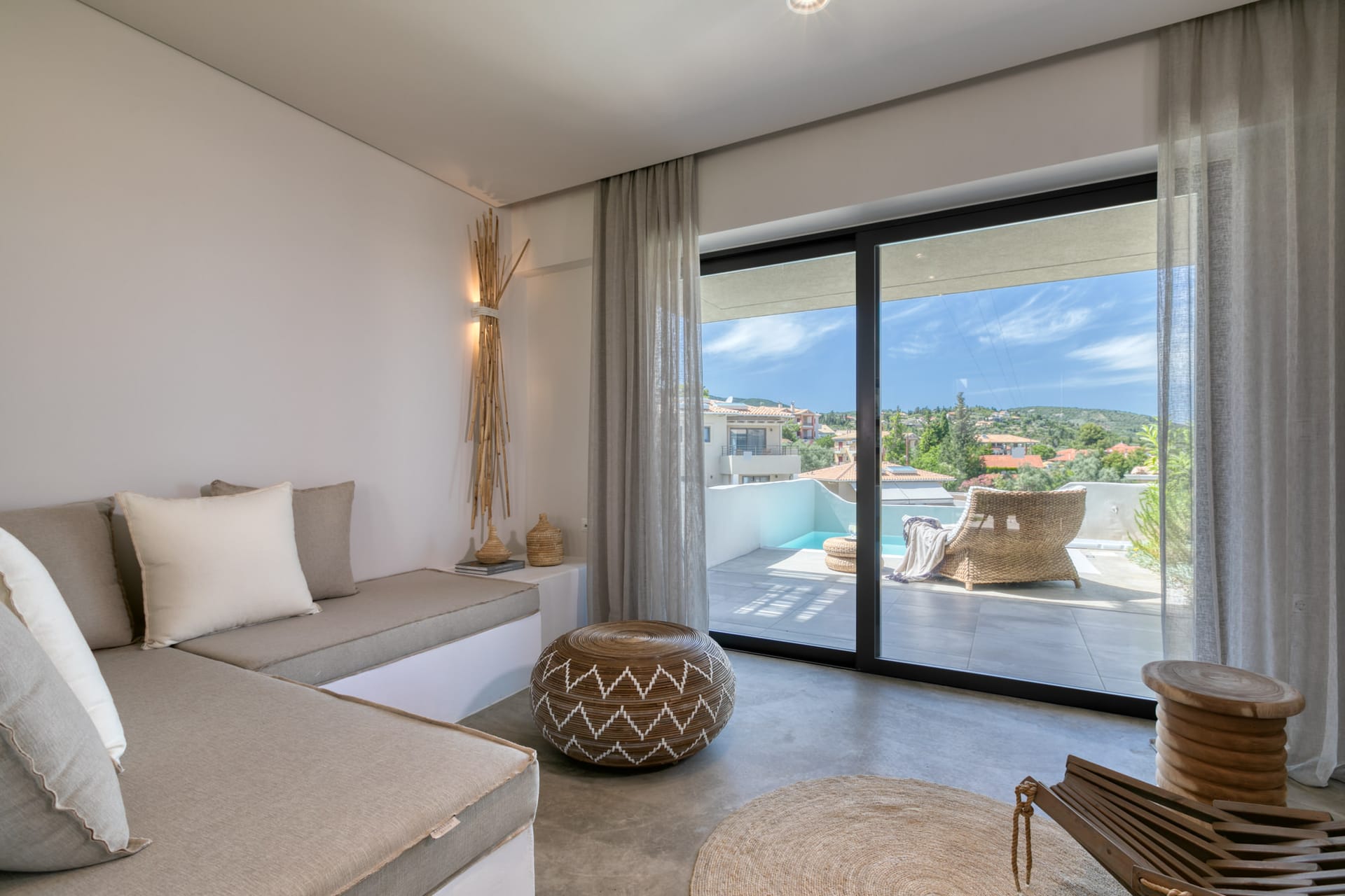 Presidential Suite with Private Pool and Partial Sea View