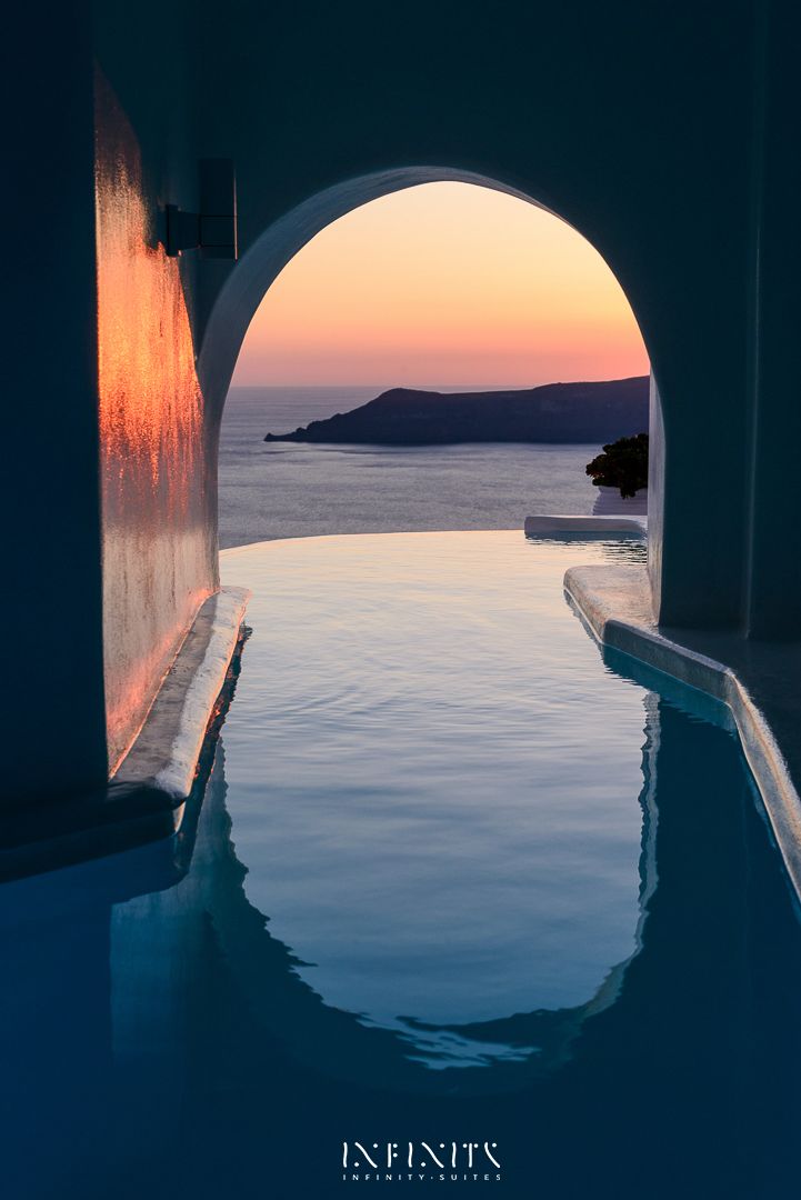 Honeymoon Pool Suite Dana Villas Santorini Hotel