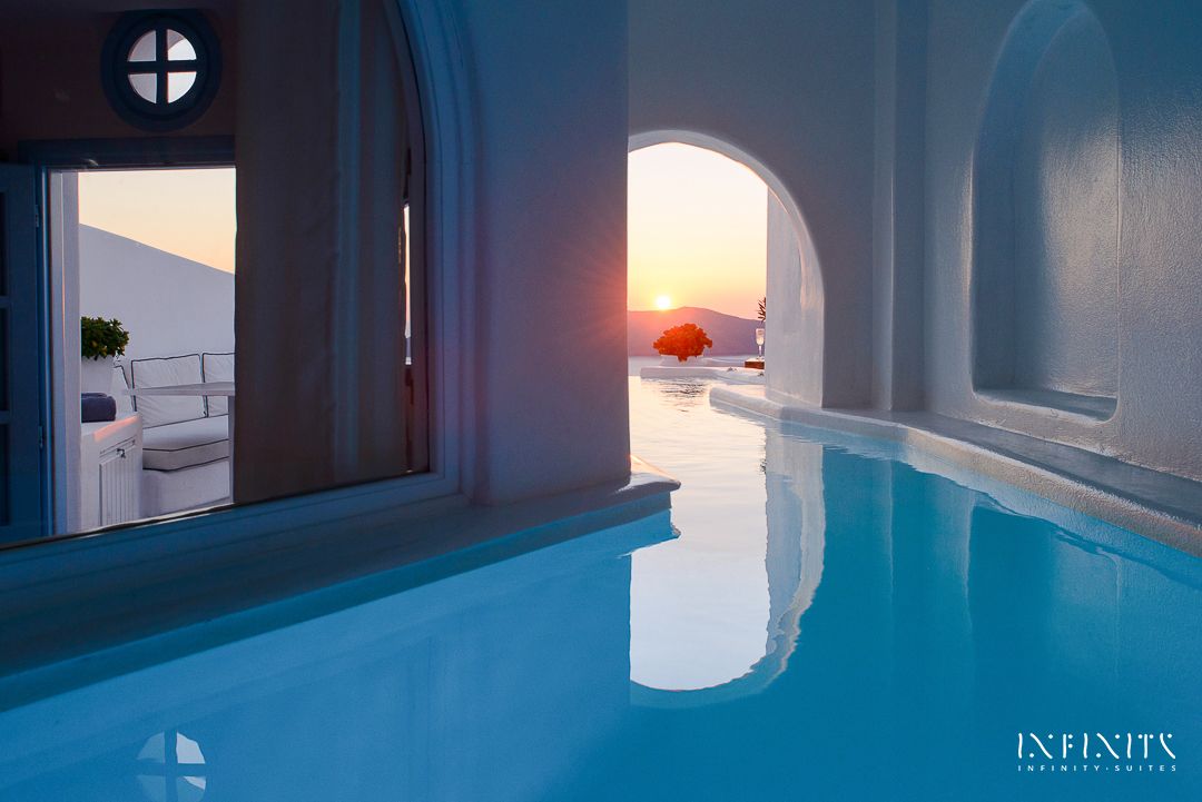 Honeymoon Pool Suite Dana Villas Santorini Hotel