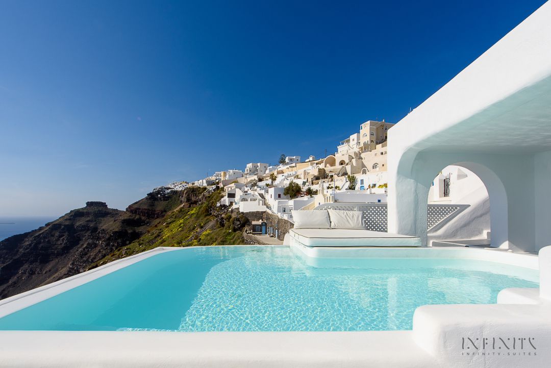 superior pool suite outdoor