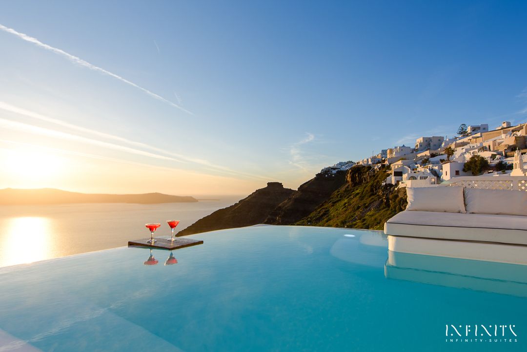 Superior Pool Suite Outdoor infinity Plunge pool Dana Villas