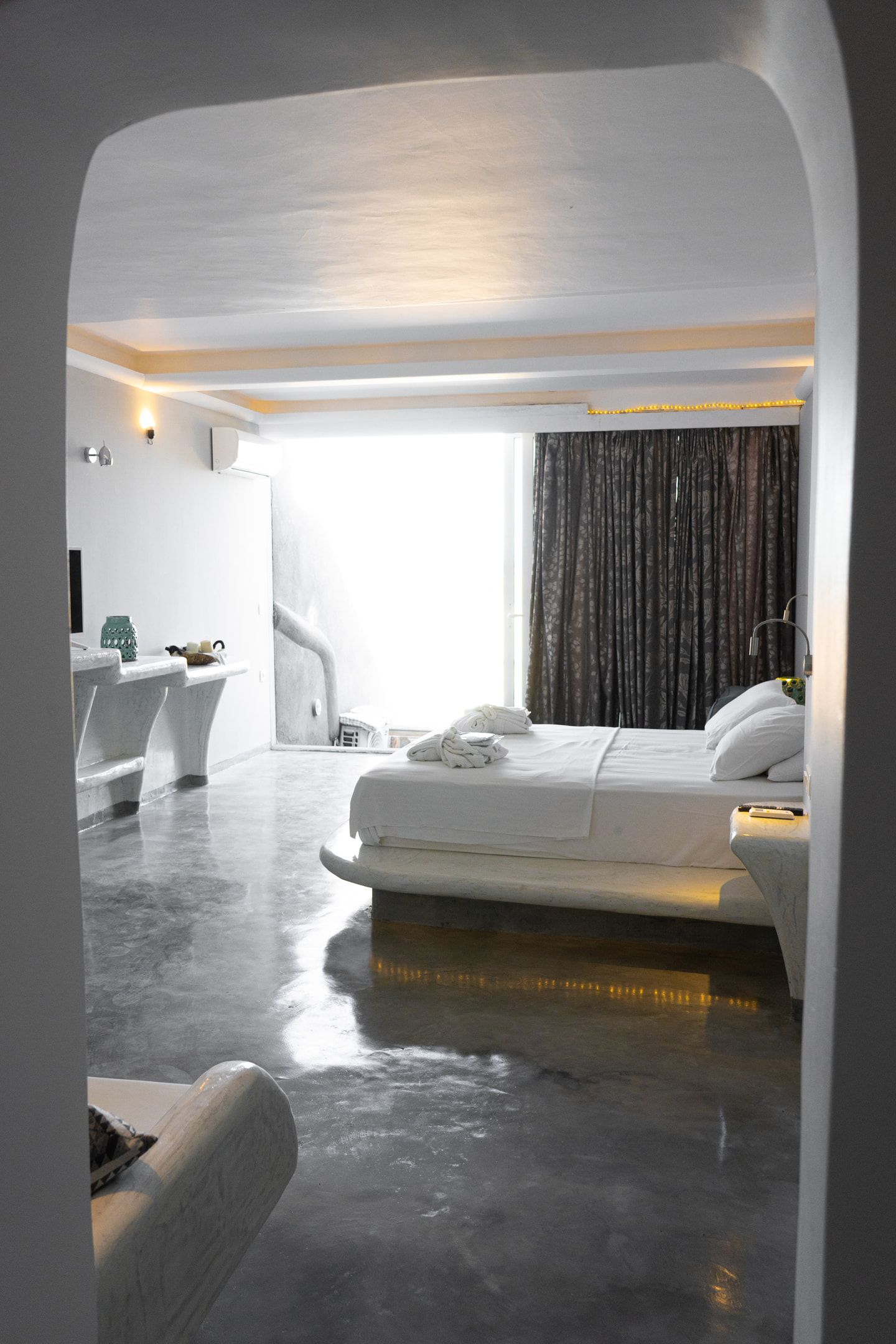 Superior Beachfront Suite