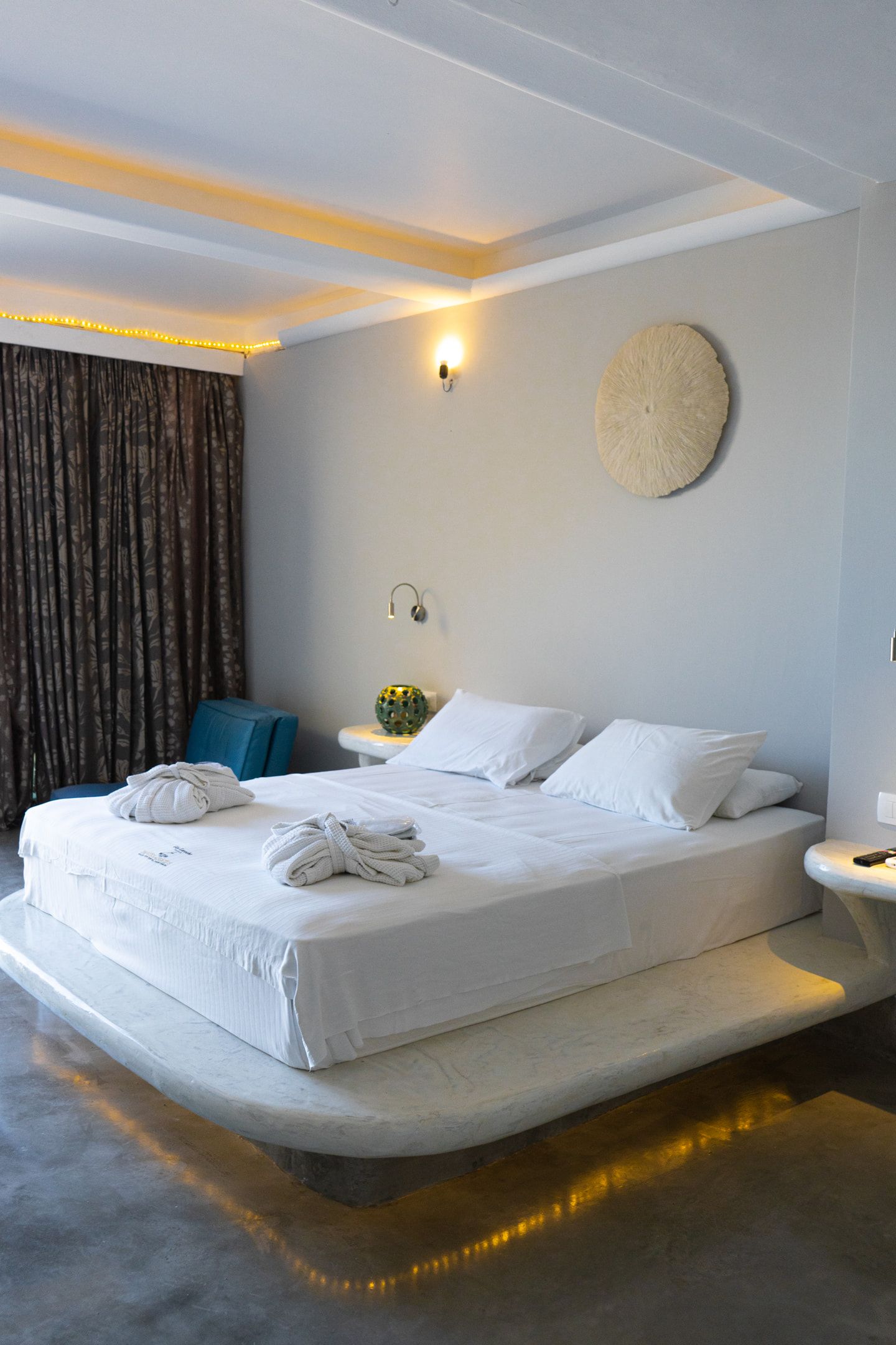 Superior Beachfront Suite