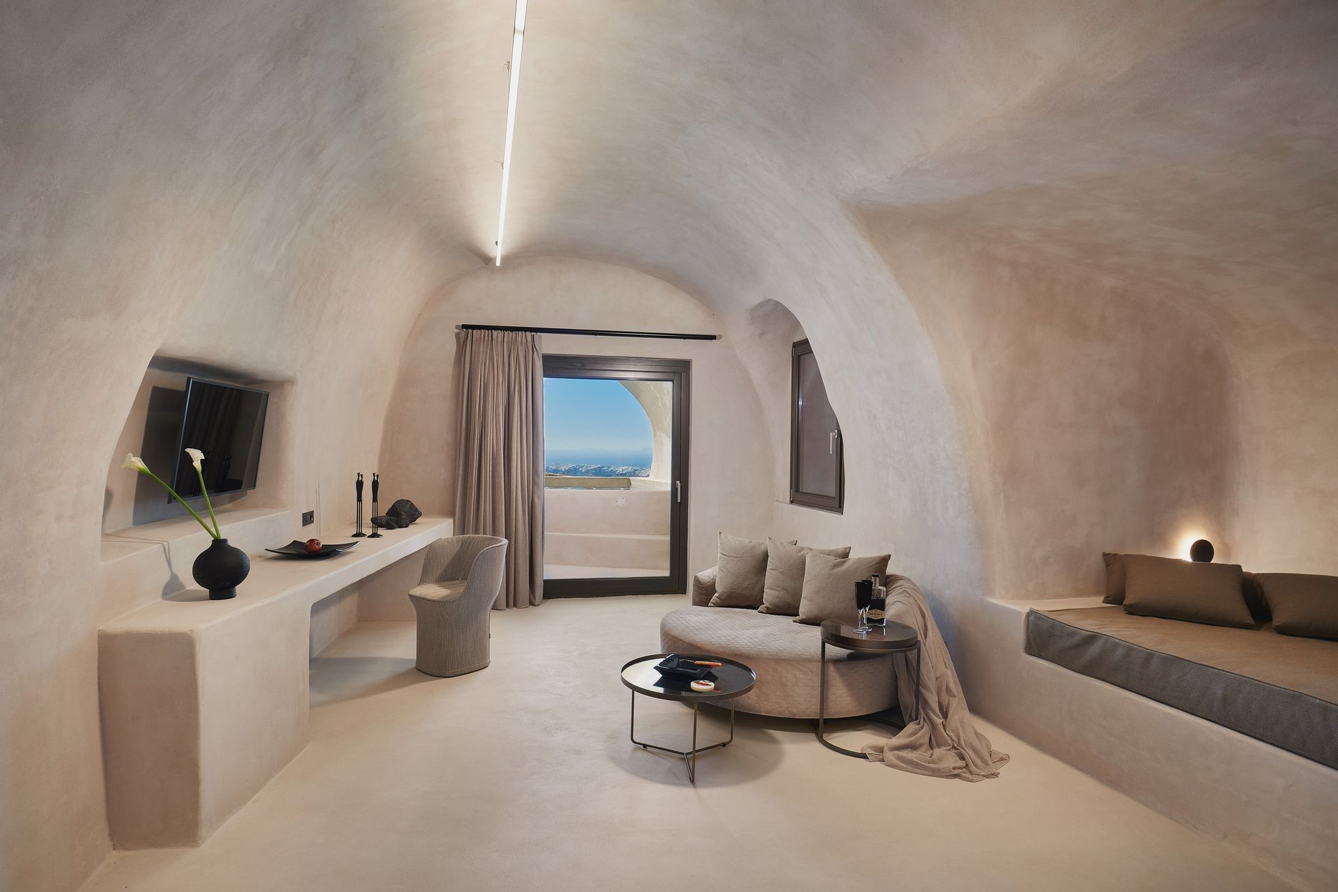 Elysium Cave Suite with Jacuzzi & Caldera View