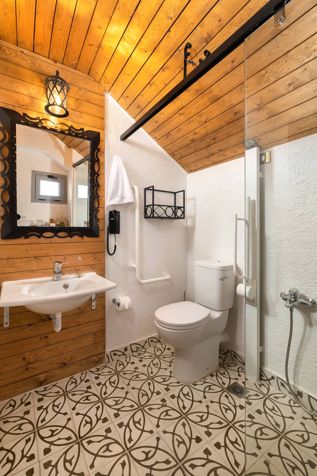 Double Deluxe without Balcony - Wheelchair accessible | Elafos