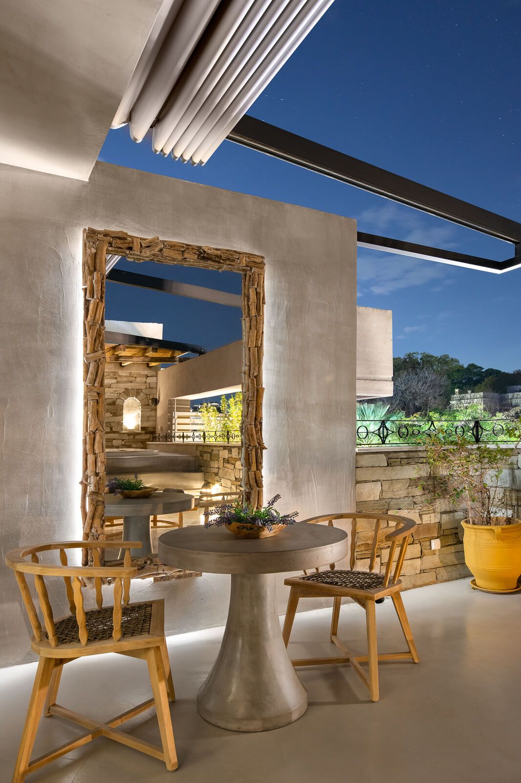 King Suite with Private Outdoor Hot Tub | Helios