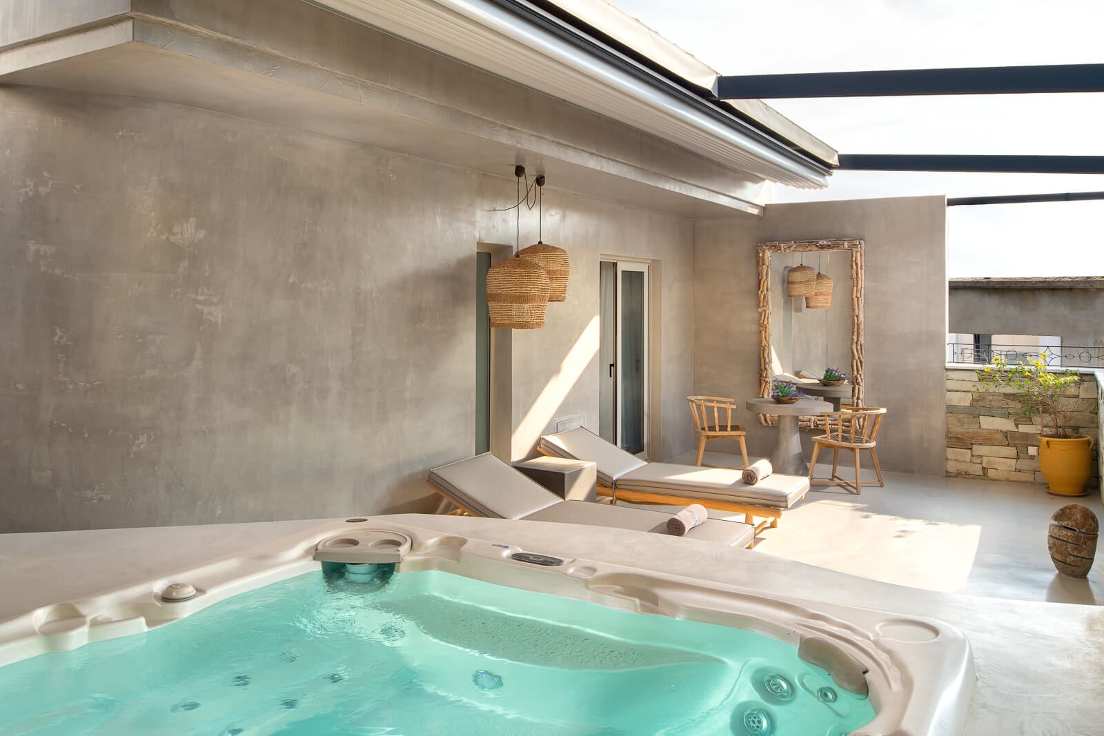 King Suite with Private Outdoor Hot Tub | Helios