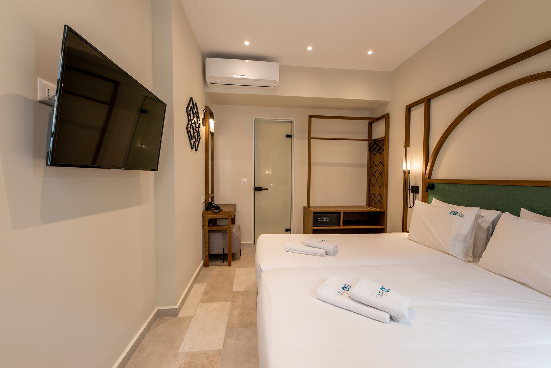 El Greco Hotels, ,