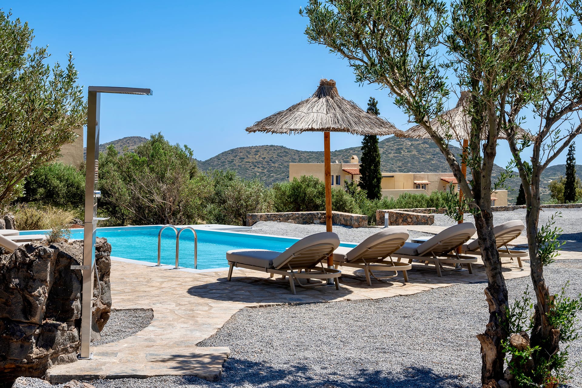 Junior Suite with Panoramic Sea View and shared pool