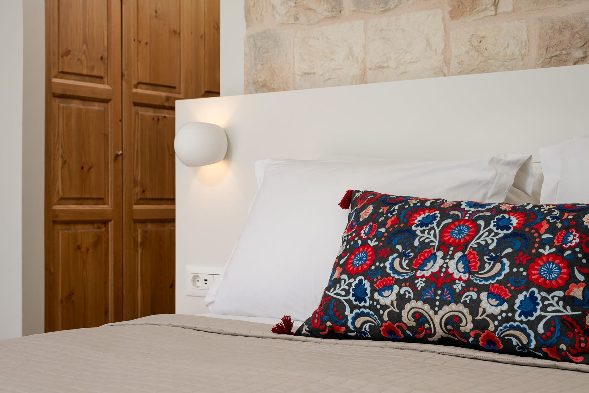 MIrabello Suite with Private pool and Sea view