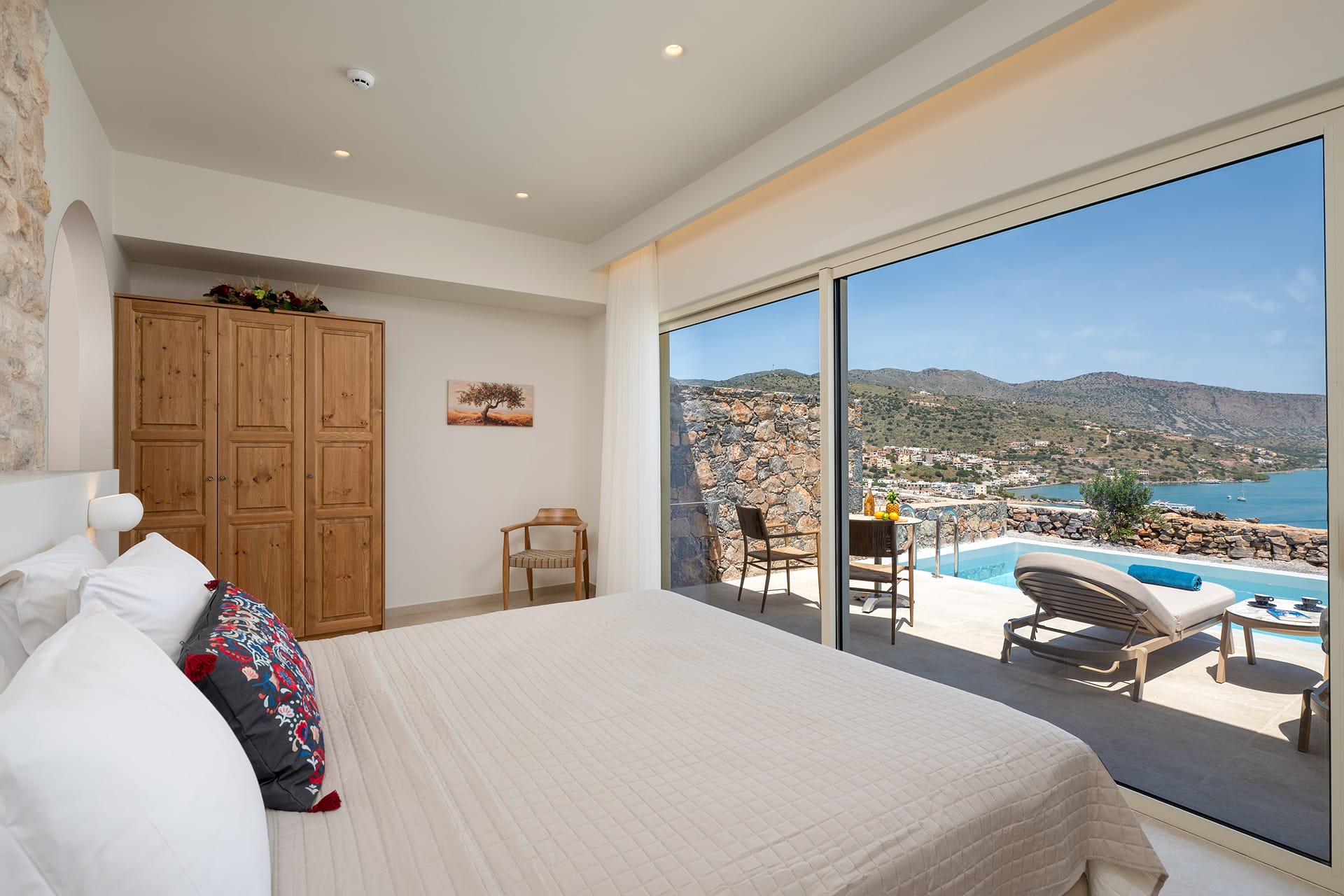 Spinalonga Suite with Private pool and Sea view