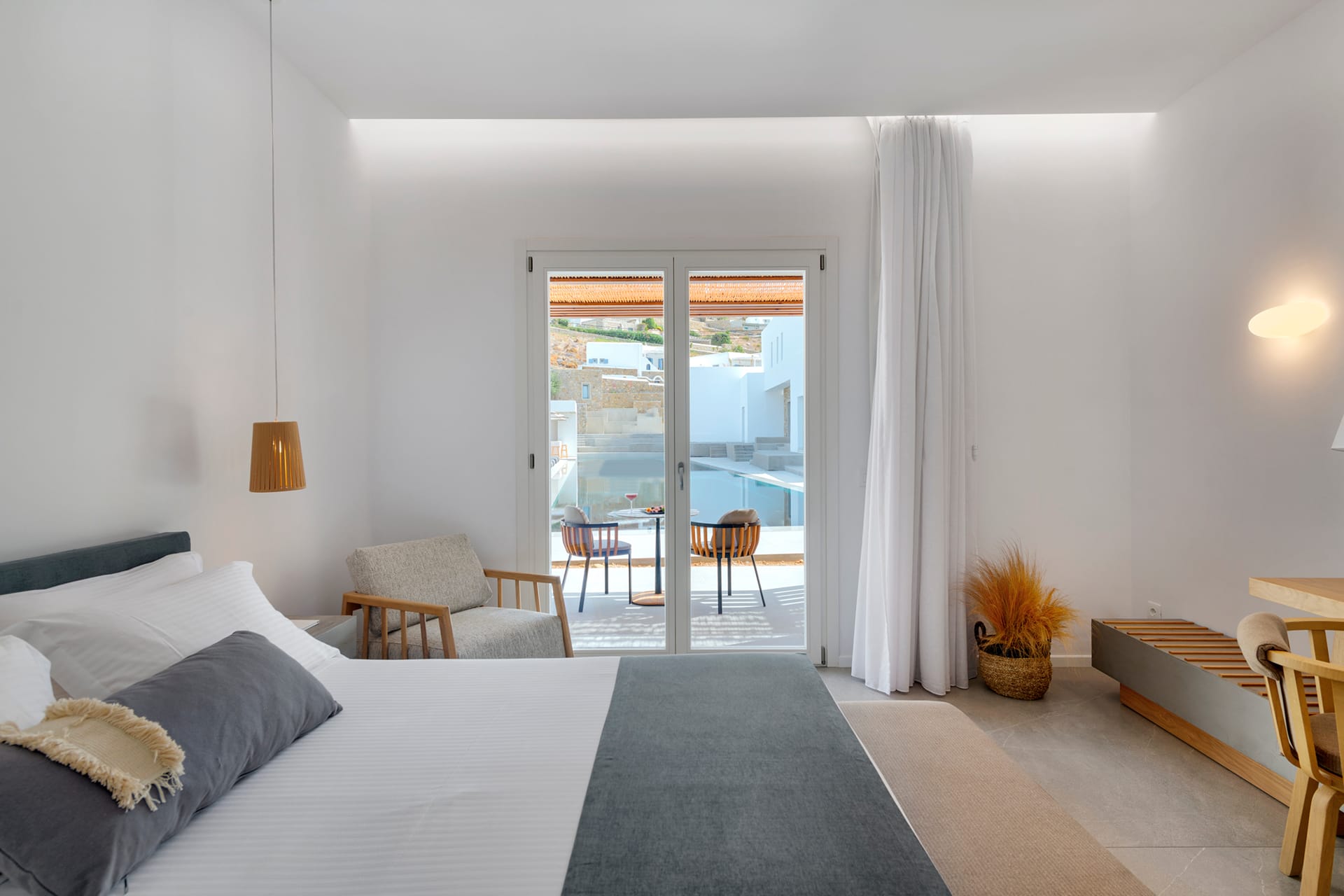 Accessible Deluxe Double Room with Pool View