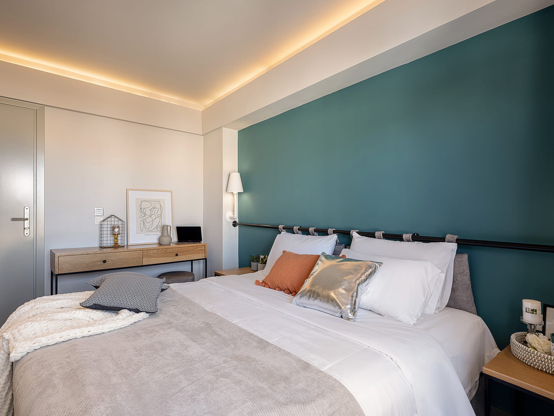 One Bedroom Suite