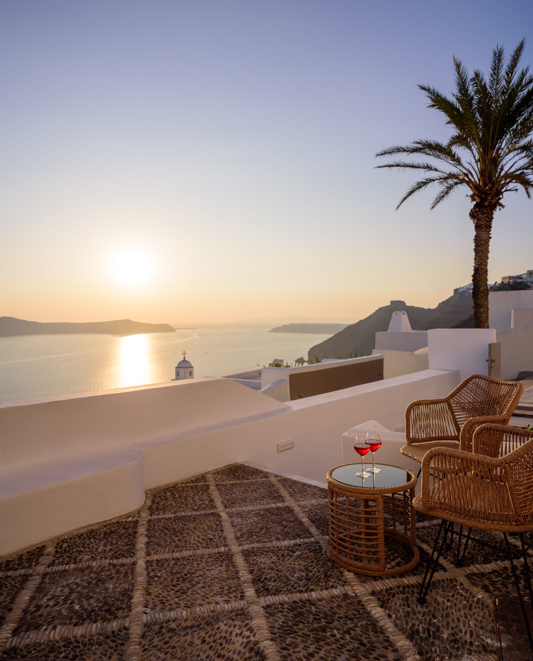 Honeymoon Suite with Caldera View
